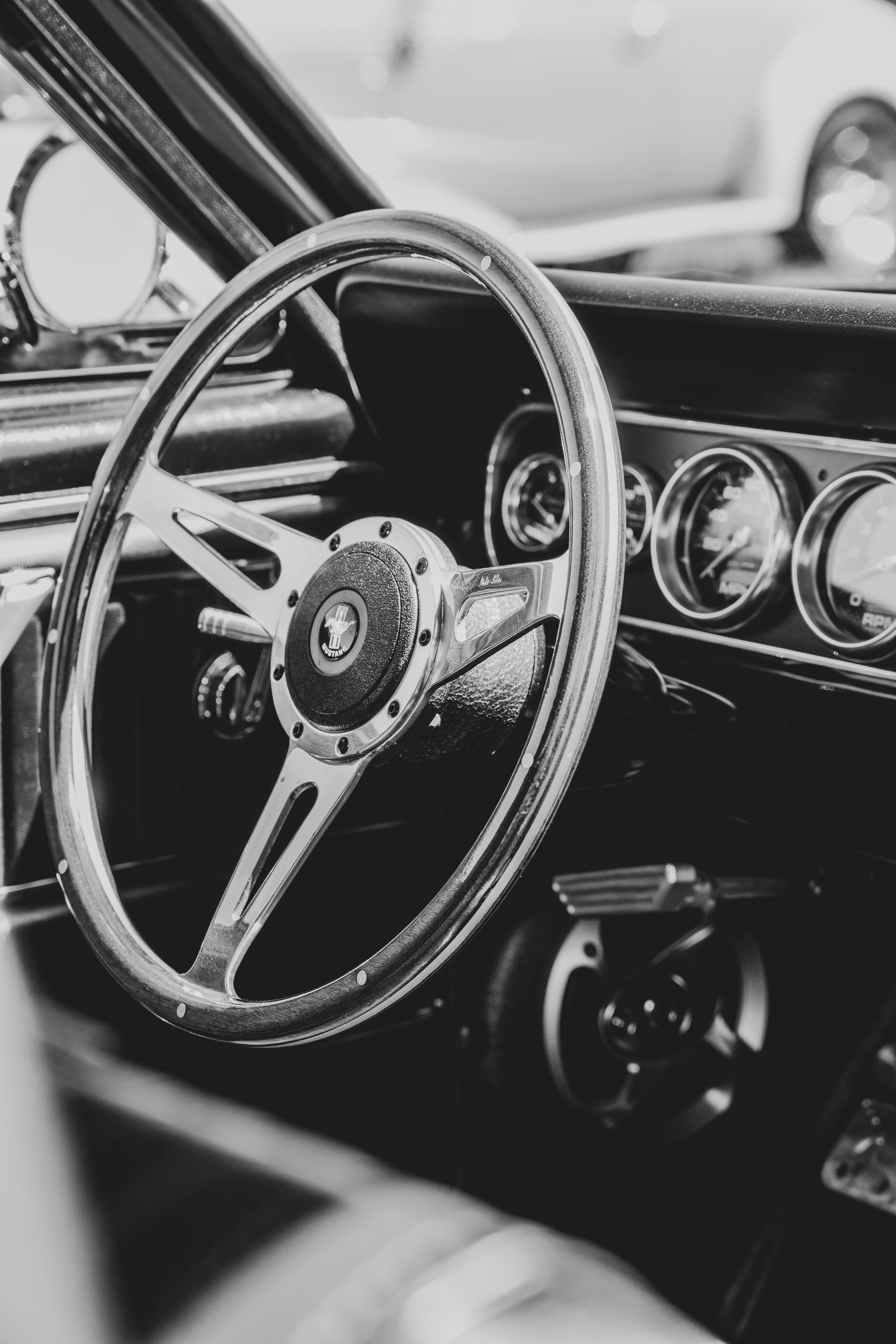 4000x6000 View of Car Interior in Ford Mustang · Free