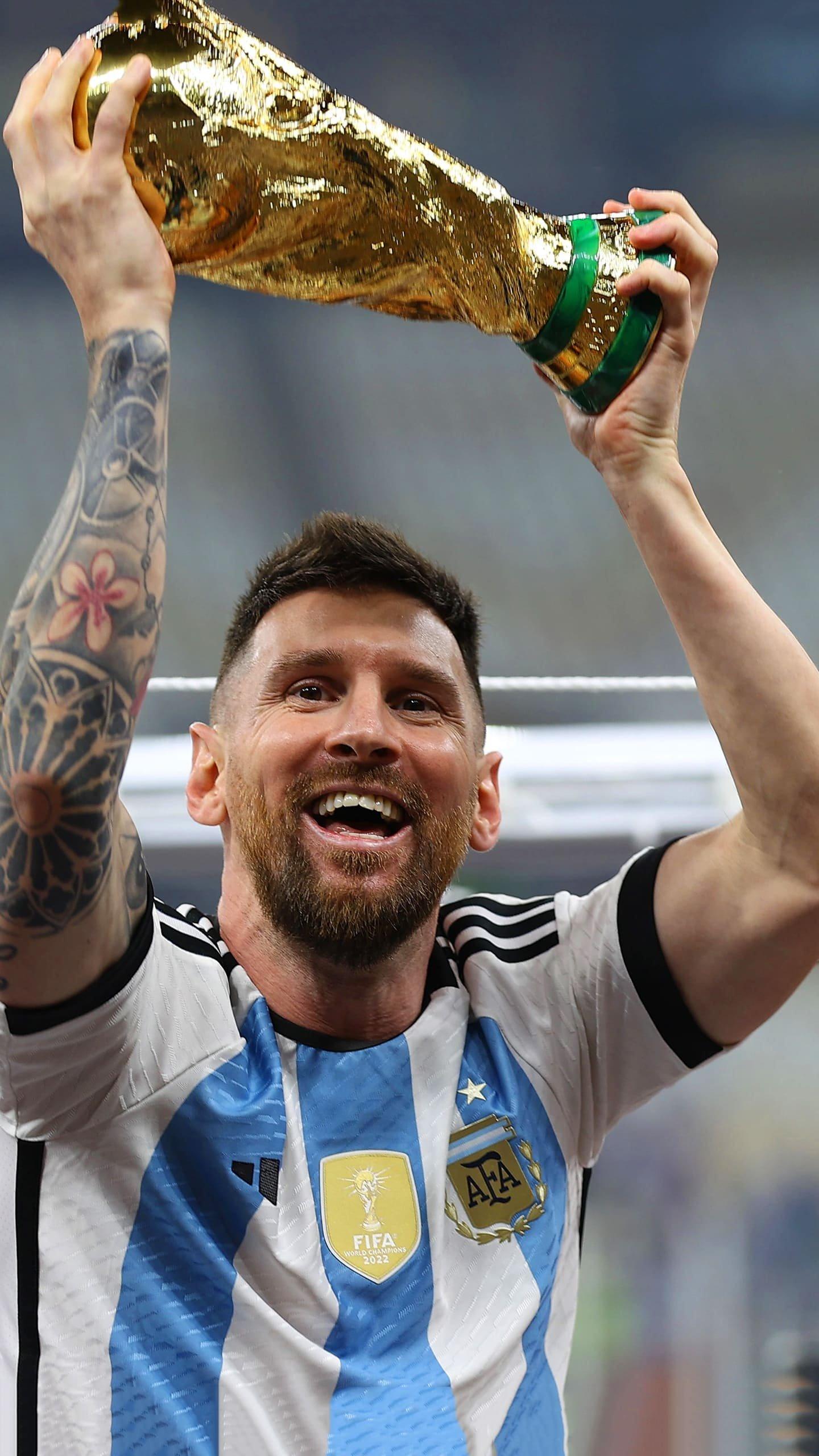 1440x2560 Wallpaper Messi Holding Up Jersey Poster Lionel Messi Argentina World Cup 2022 Poster 24x36 Unframed