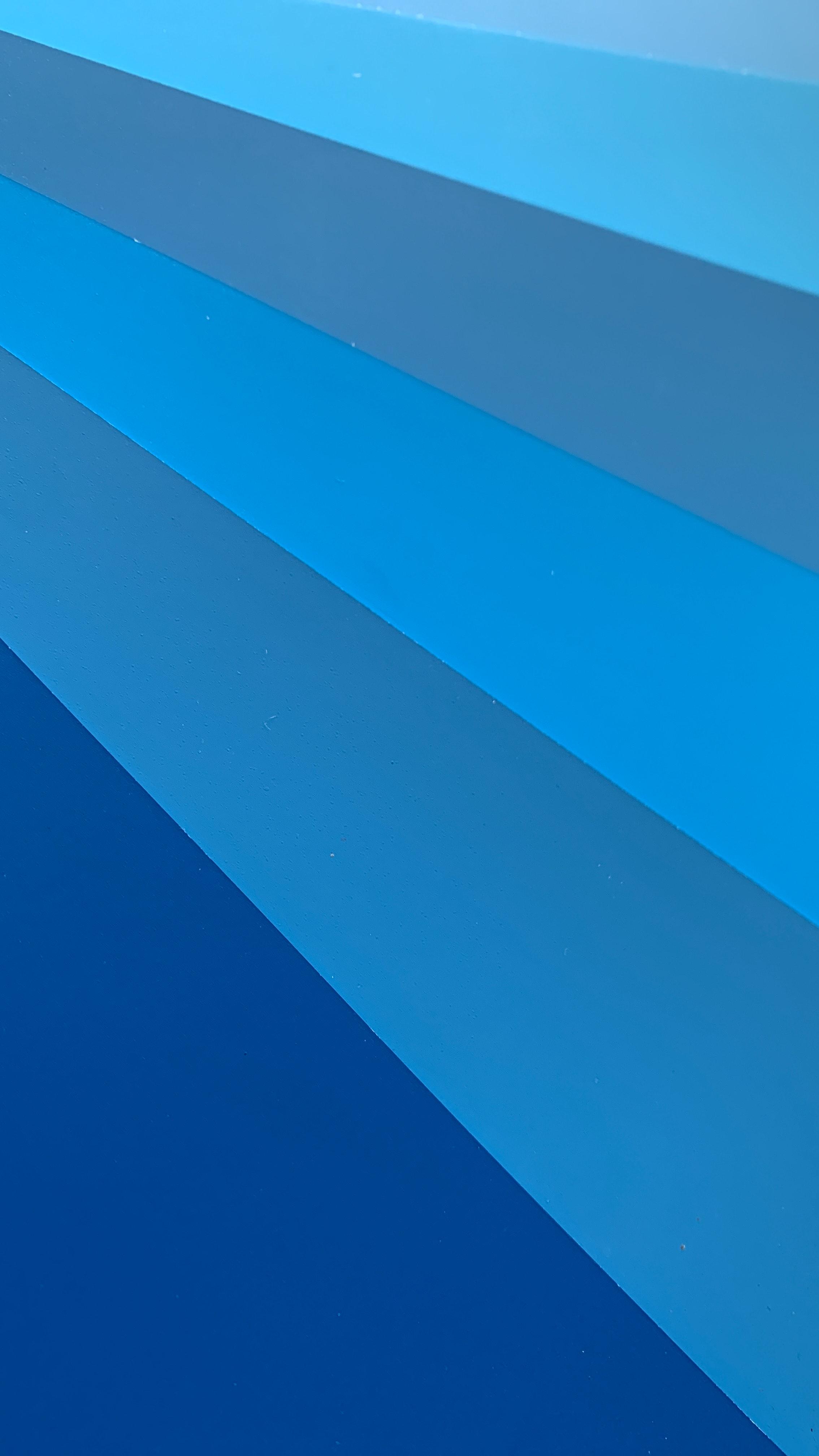 2268x4032 Colorful Gradient · Free