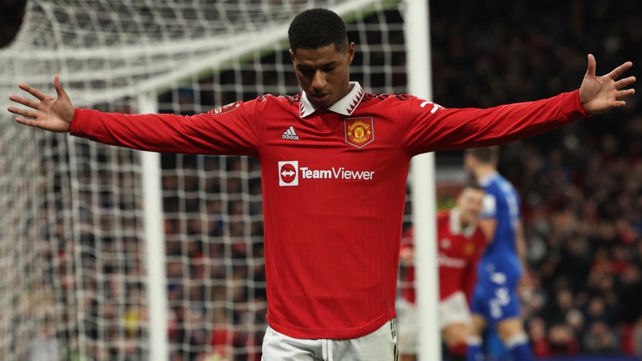 1300x731 Rashford shines as United finishes Everton