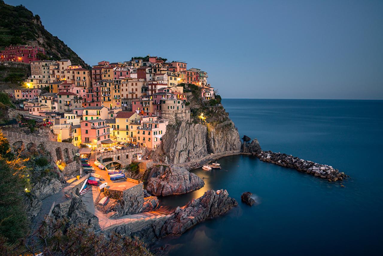 1280x854 Desktop Wallpaper Liguria Cinque Terre park Italy Manarola Sea Crag