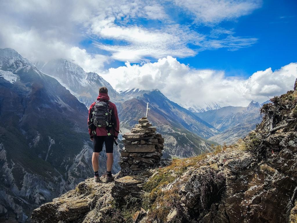 1024x768 Solo Travel Looks Great, But It's Not For Everyone