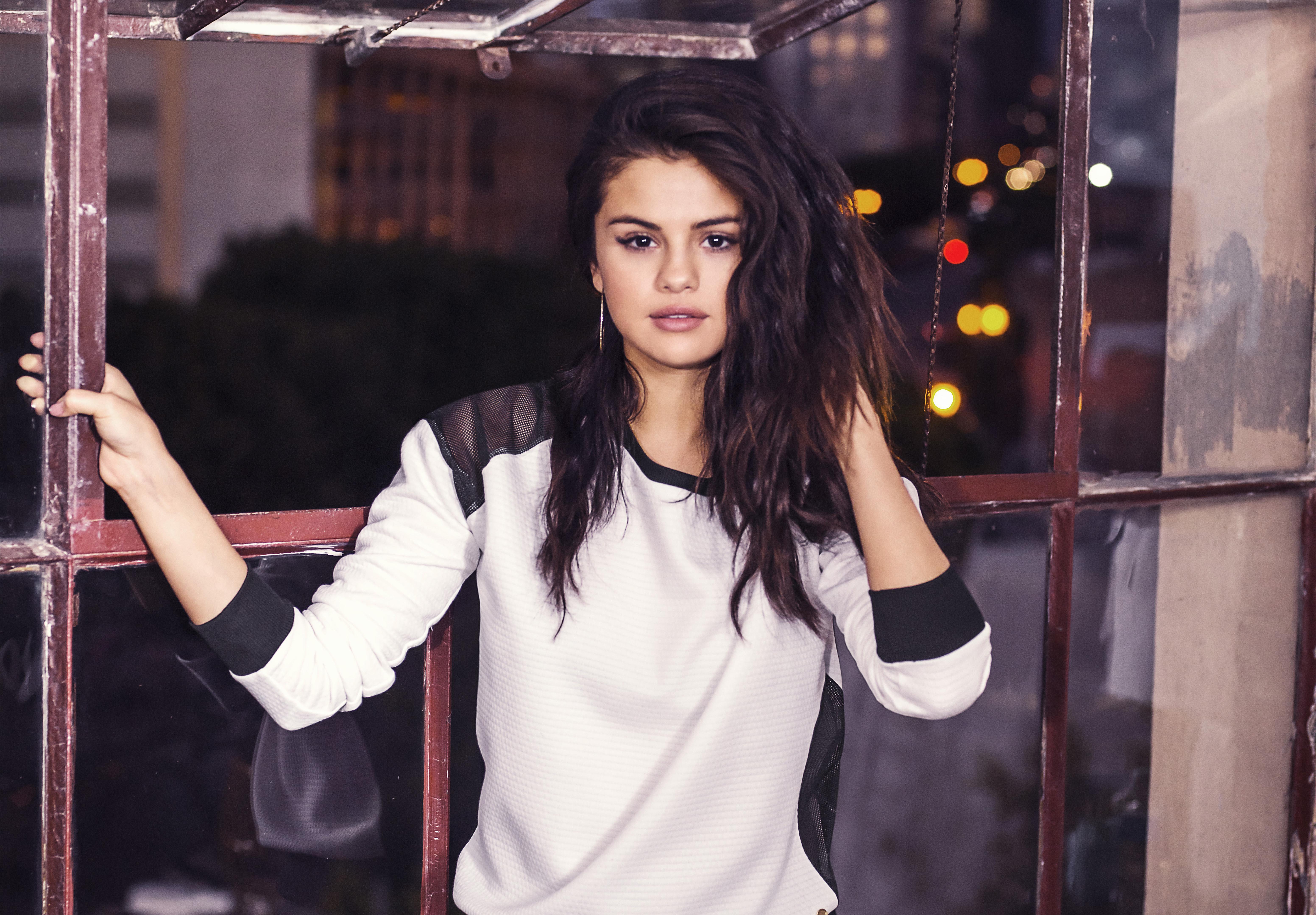 6208x4316 Selena Gomez 4k Ultra HD Wallpaper