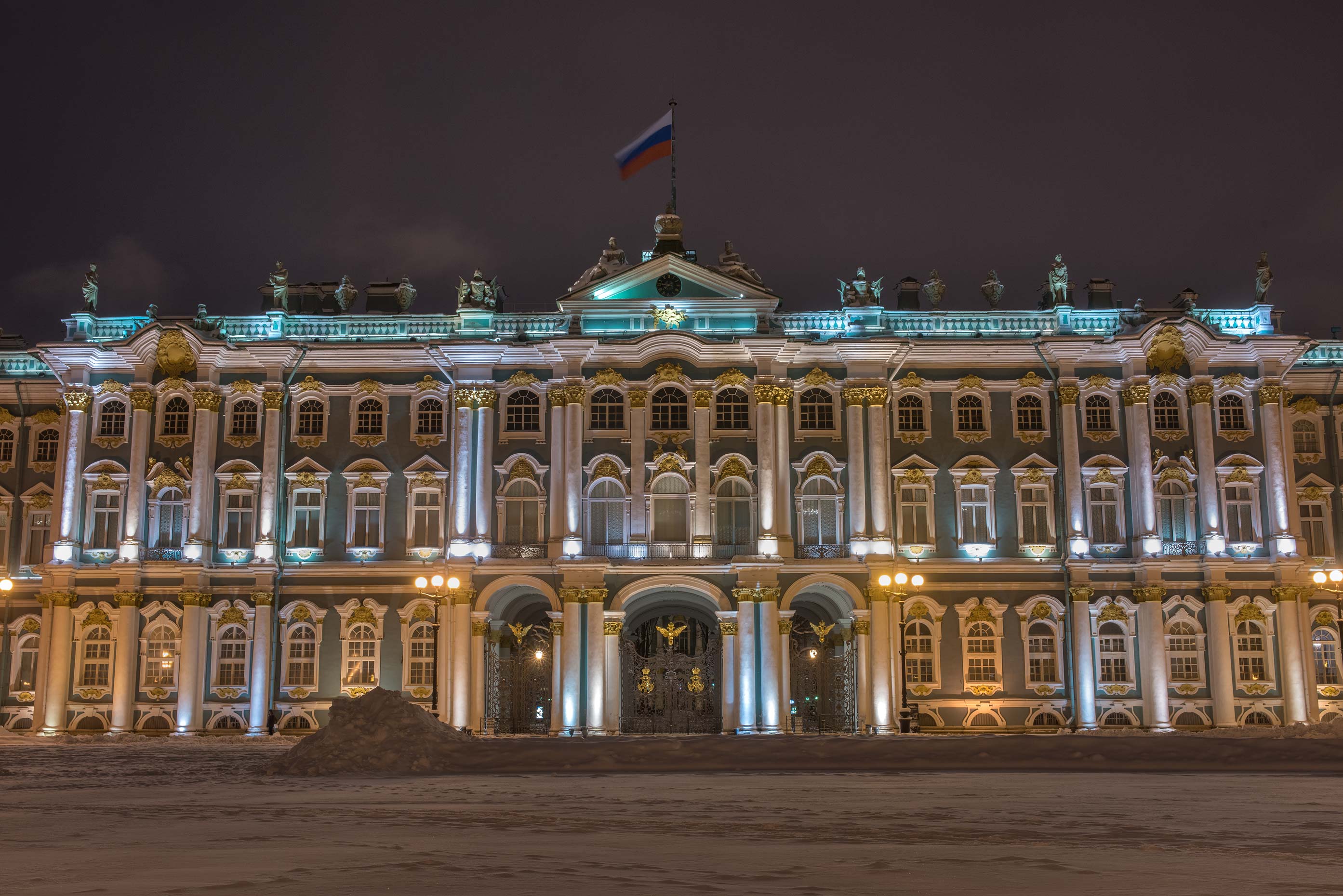 2787x1860 Photo 2222 07: Winter Palace From Dvortsovaya Square. St.Petersburg, Russia