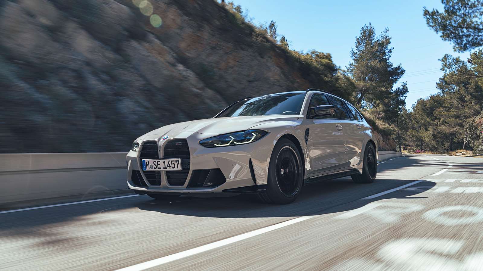 1600x900 BMW M3 Touring revealed ahead of FOS debut