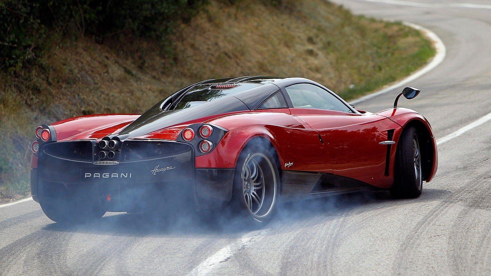1600x900 pagani huayra full hd