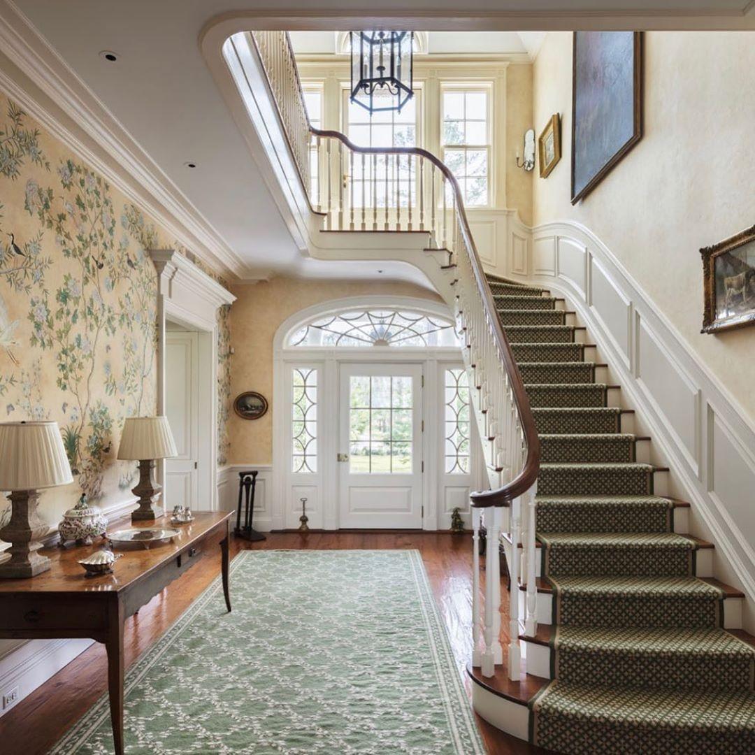 1080x1080 Southern Home on Instagram: “From the stunning wallpaper and coordinating rug to the sweeping staircase and windows, we'r. Dream house, House styles, House design