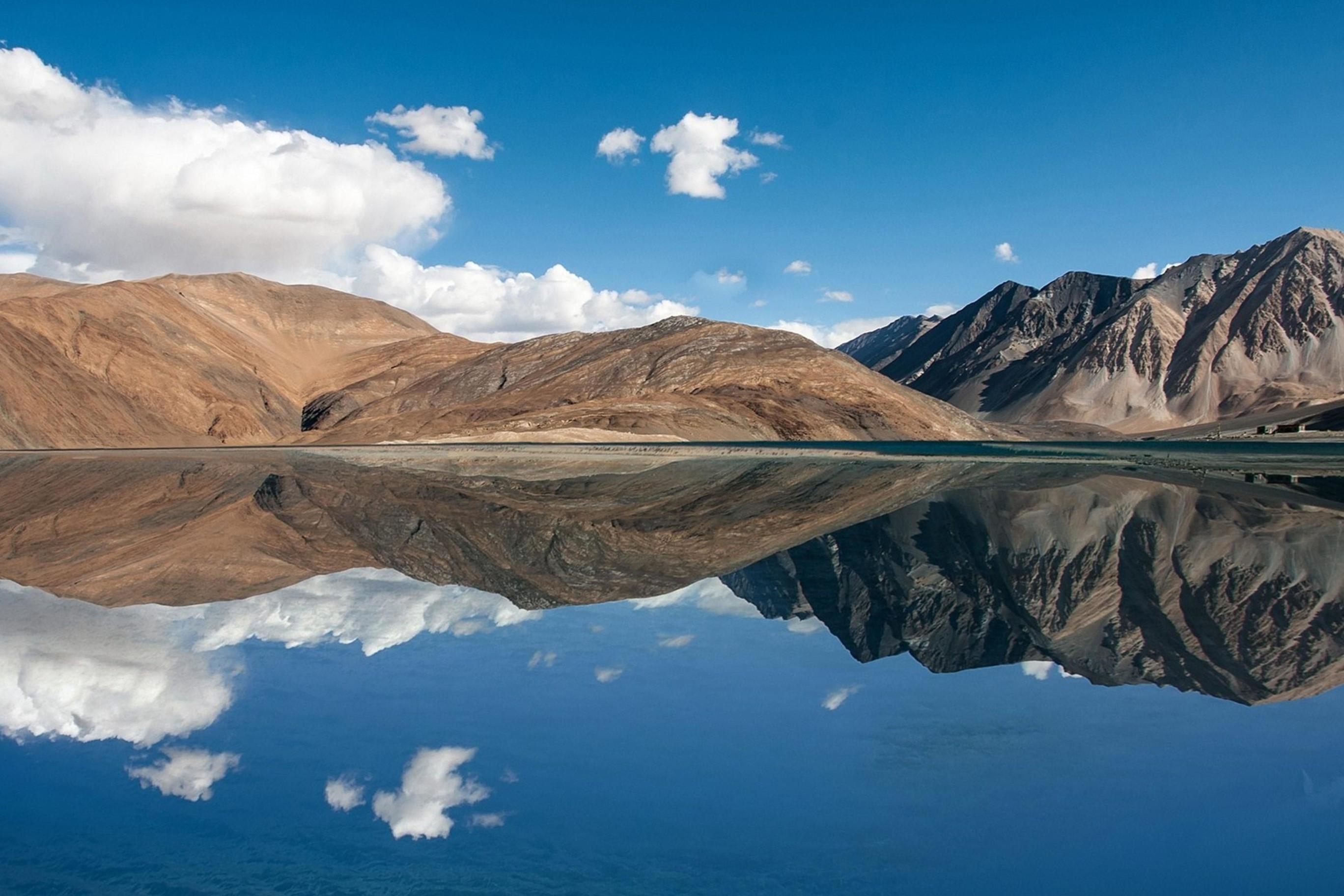 2736x1824 Pangong Lake (Pangong Tso) Kashmir, India 4K UltraHD