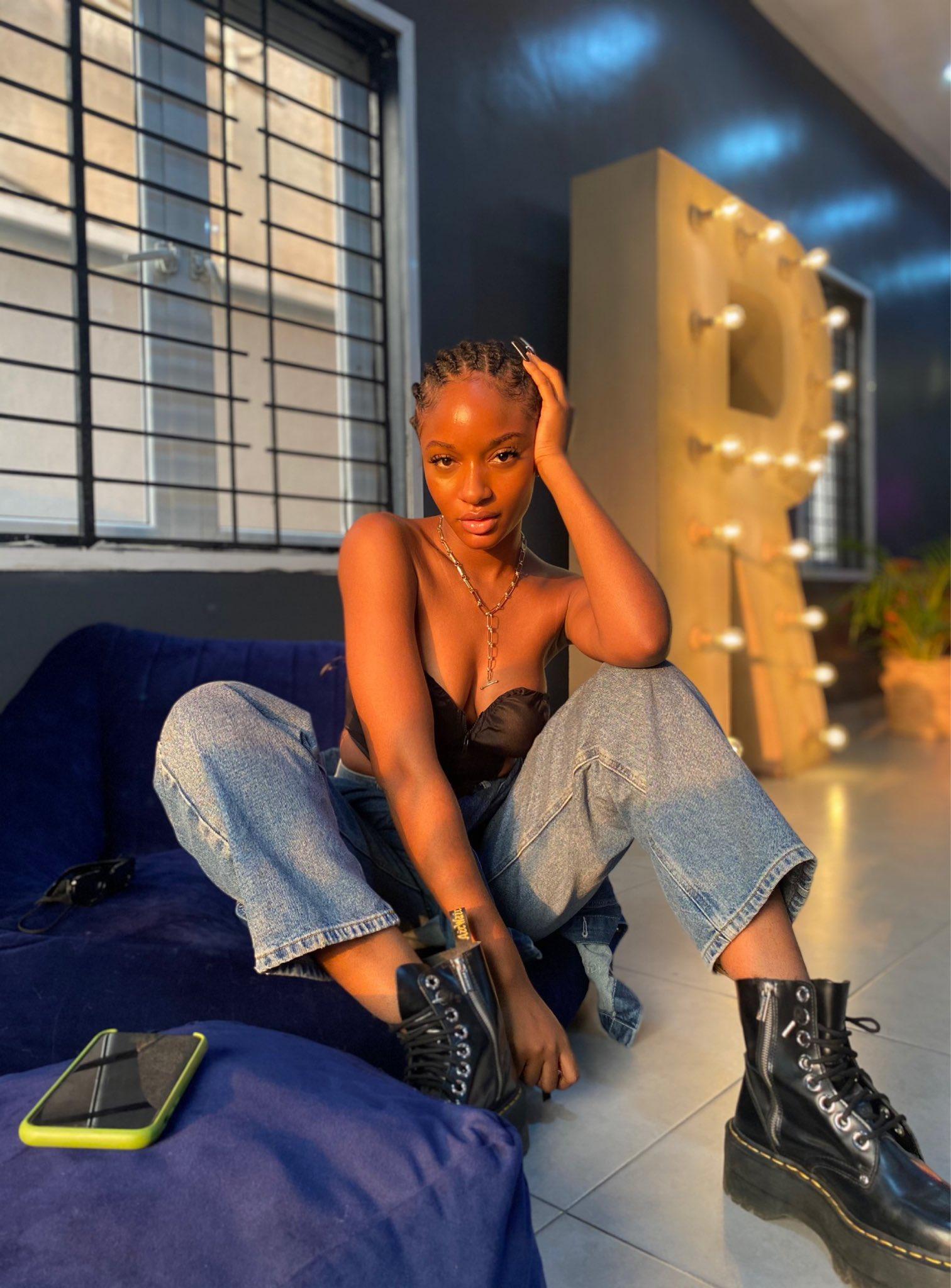 1512x2048 Ayra Starr personifies beauty with sizzling sunkissed picture