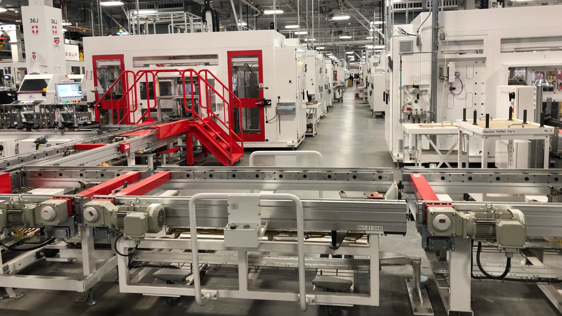 1920x1080 We went inside Tesla's first Gigafactory