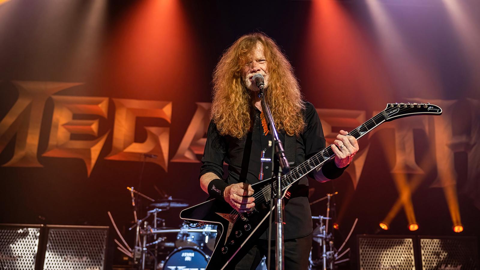 1600x900 Dave Mustaine Says He Laughed At Nu Metal Bands Megadeth Were Forced To Tour With