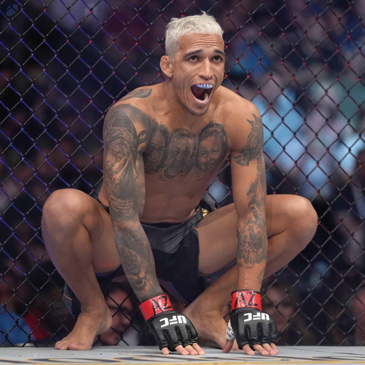 1200x1200 Download Elated Charles Oliveira Wallpaper