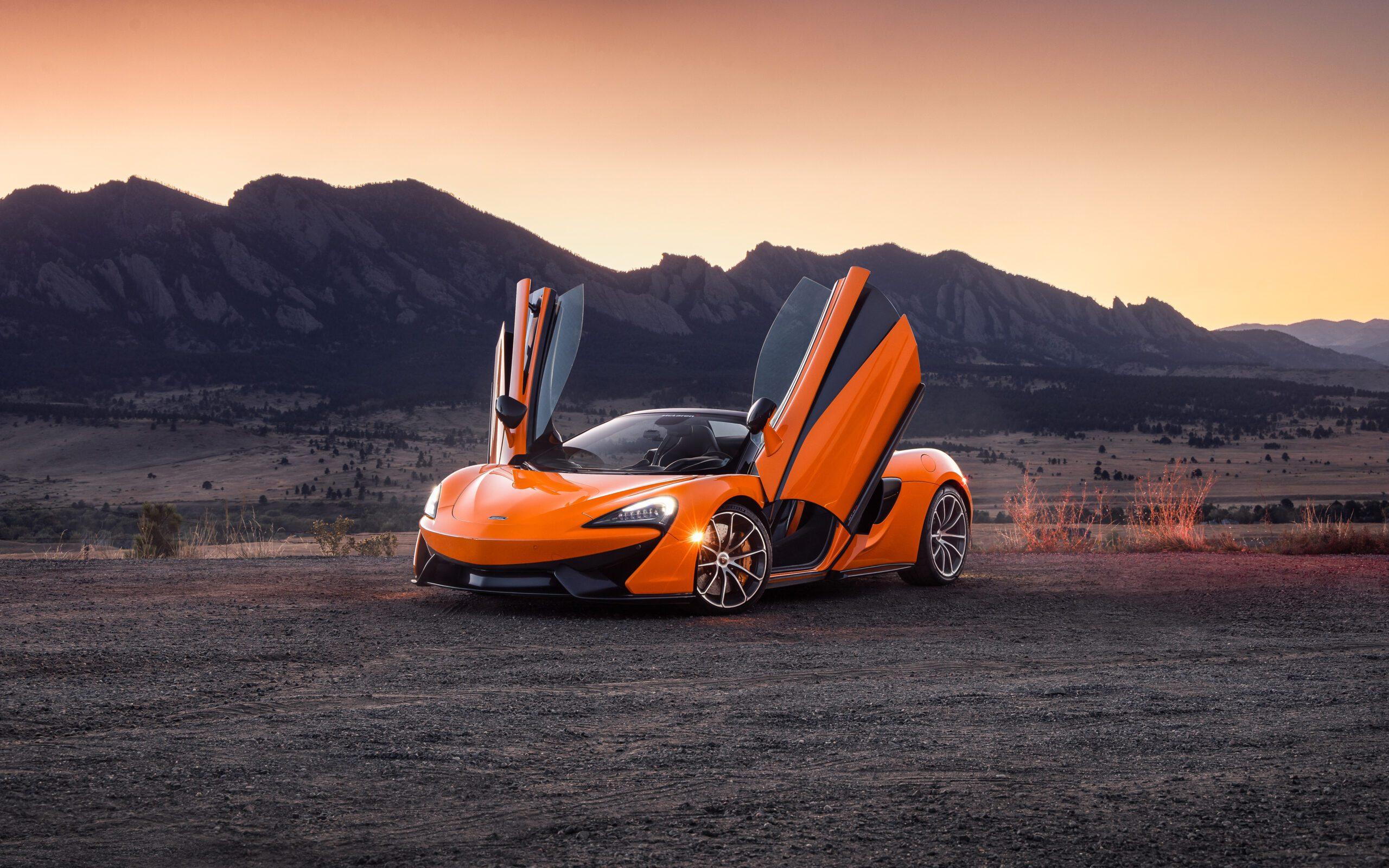 2560x1600 McLaren 570S Spider Wallpaper