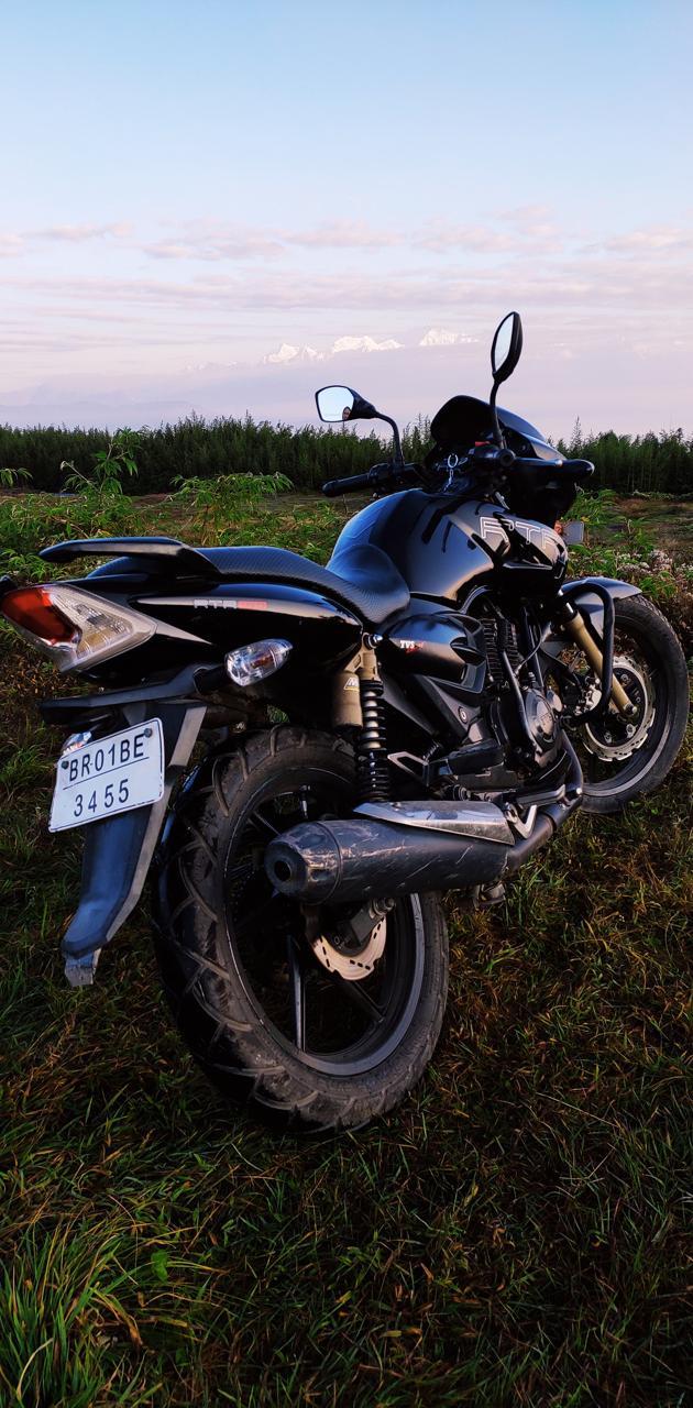 630x1280 Tvs Apache wallpaper