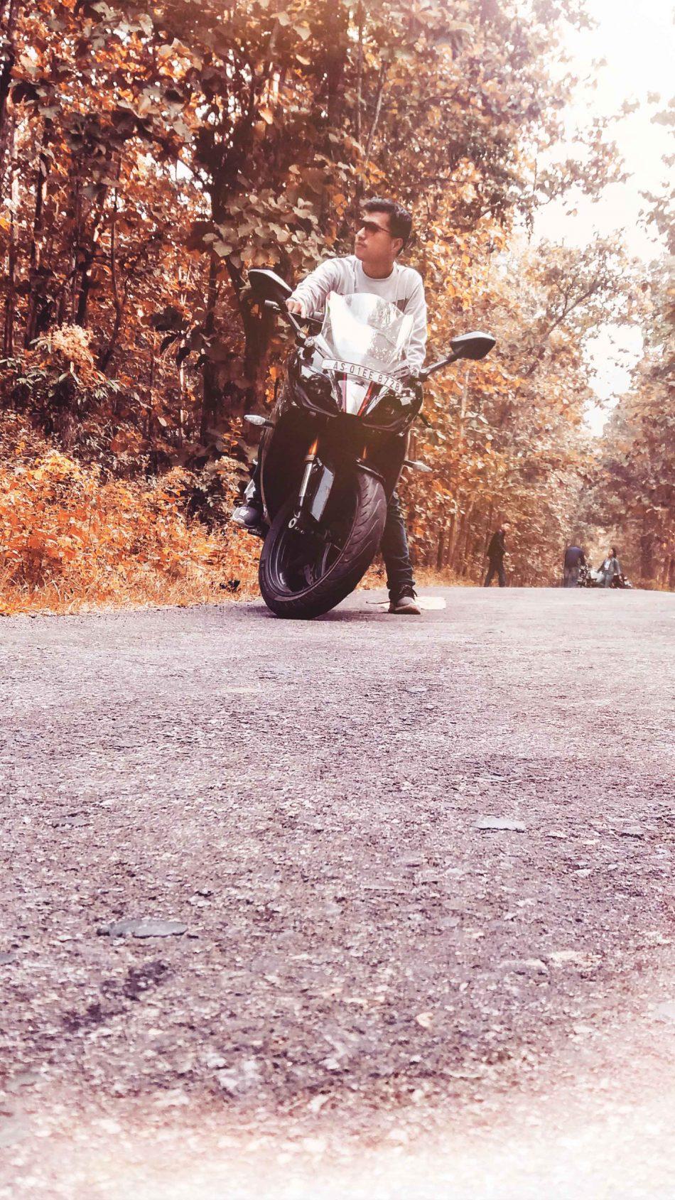 950x1689 TVS Apache RR310 4K Ultra HD Mobile Wallpaper