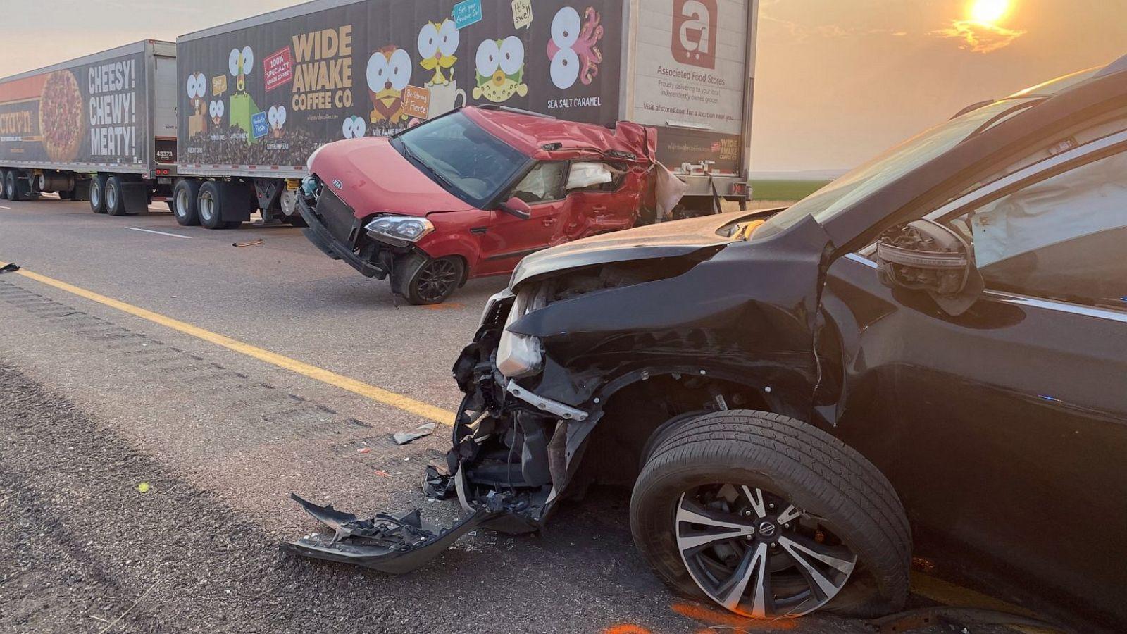 1600x900 dead in Utah, including 4 children, after sandstorm causes series of car crashes
