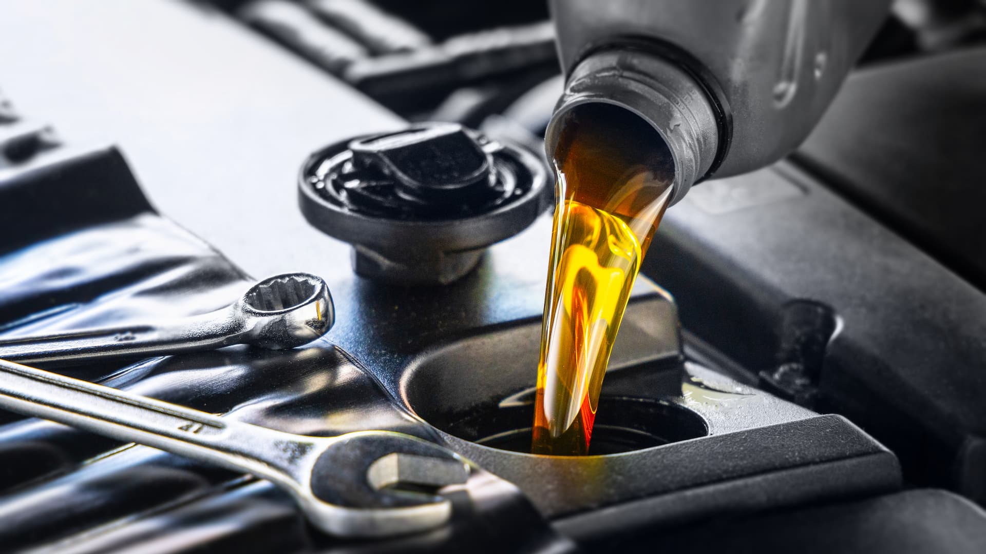 1920x1080 What Oil Does My Car Take? (+How To Pick Oils)