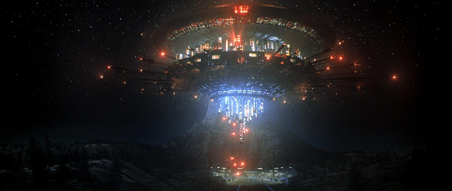 1920x814 Close Encounters of the Third Kind. Music Box Theatre