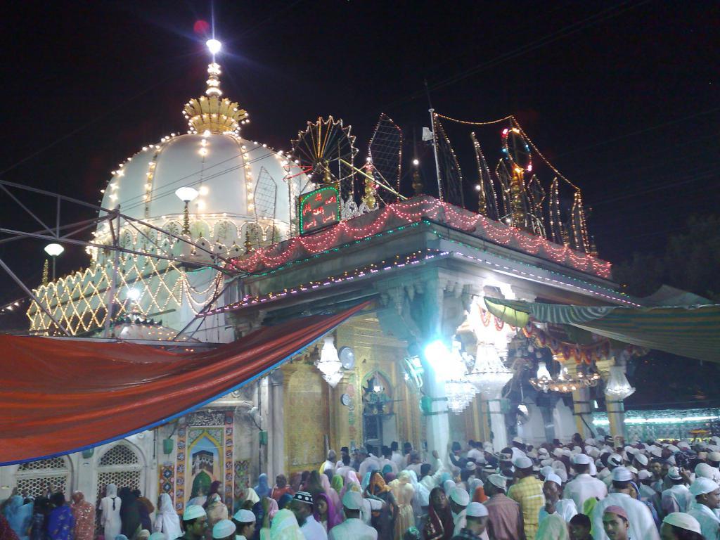 1024x768 Khwaja Ji Wallpaper