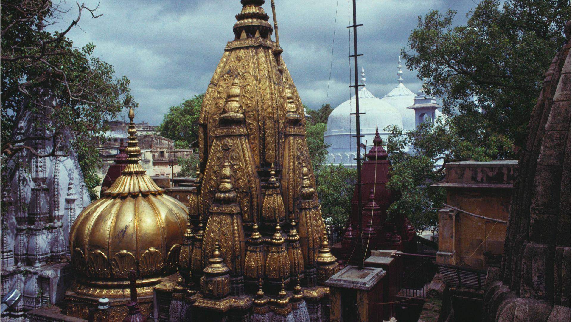 1920x1080 Built, razed, rebuilt, razed: the story of Varanasi's Kashi Vishwanath temple. Condé Nast Traveller India
