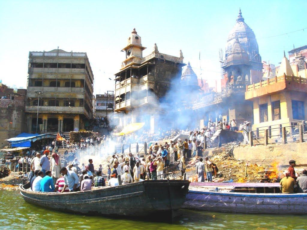 1024x768 The Temples Of India 8 : Kashi Vishwanath Temple. Varanasi, Uttar Pradesh