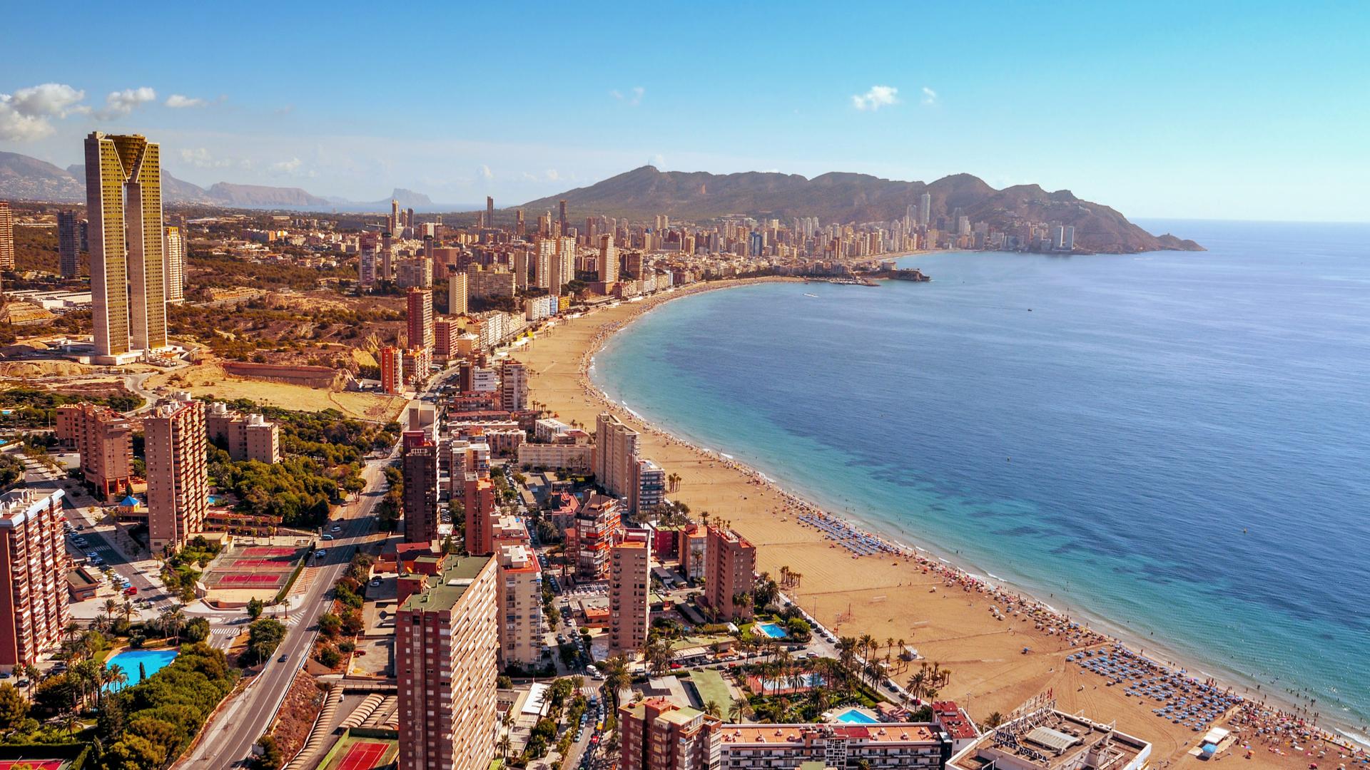 Benidorm Wallpapers - Top Free Benidorm Backgrounds - WallpaperAccess