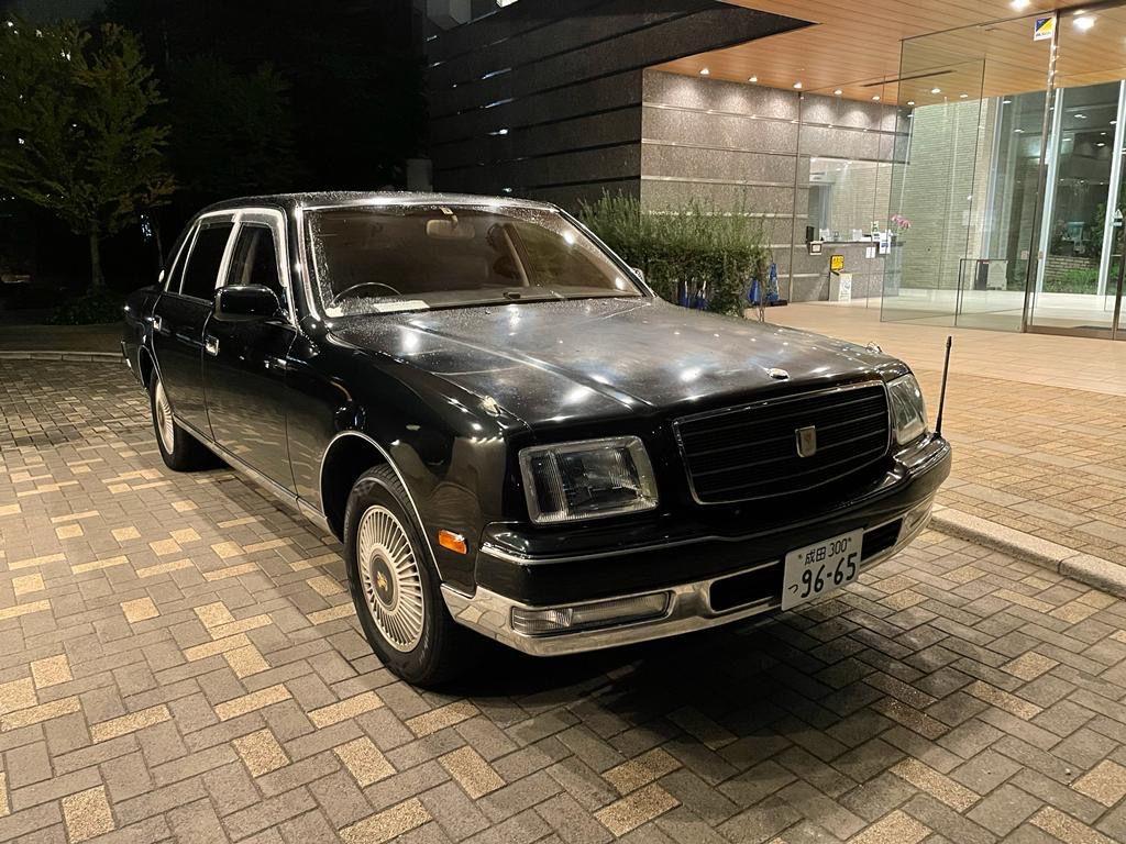 1024x768 Toyota Century