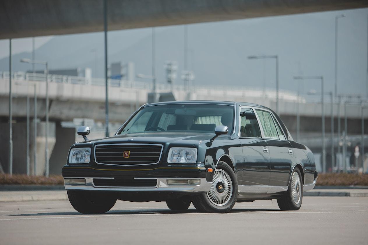 1263x842 TOYOTA CENTURY V12