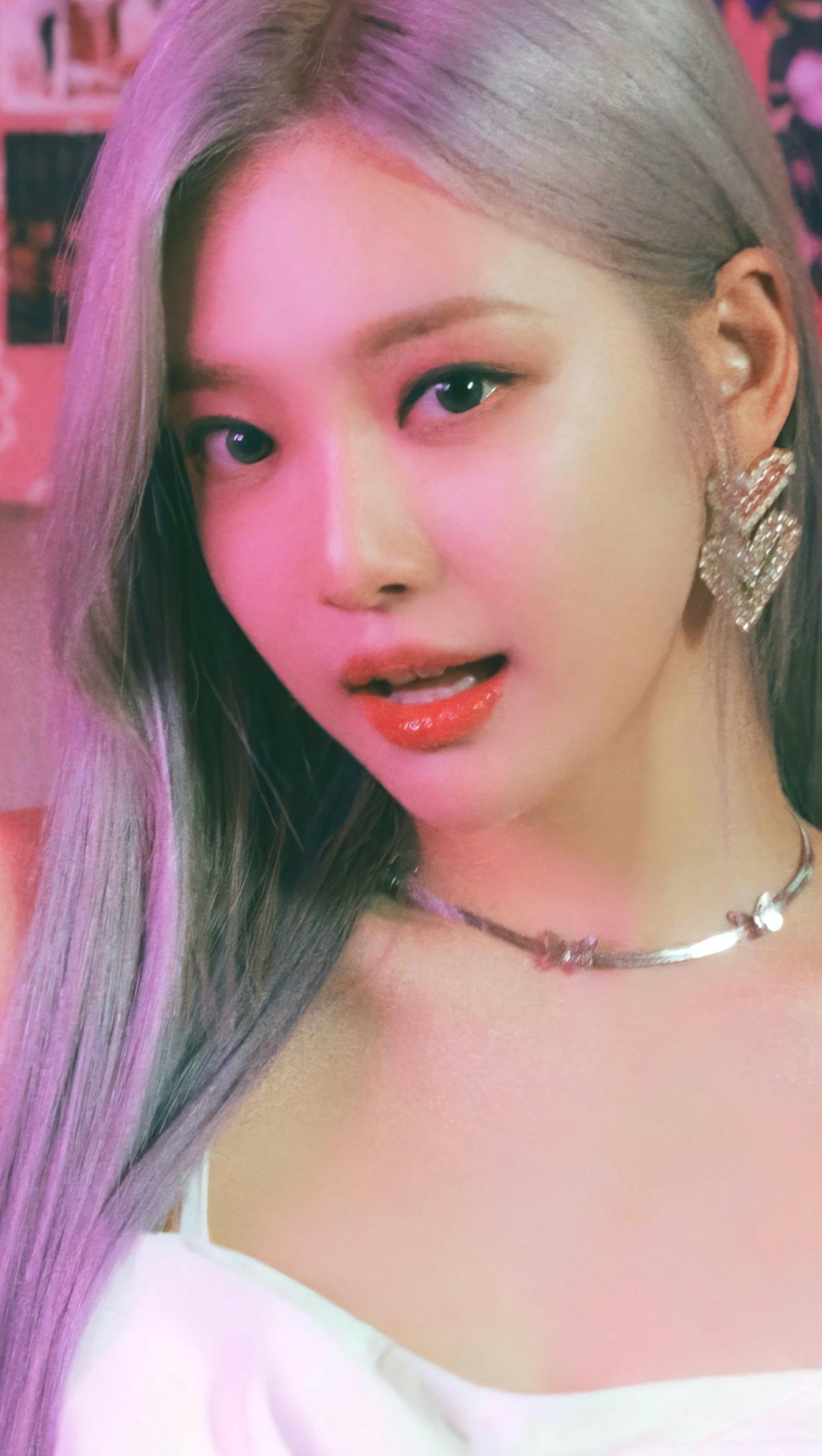 1220x2160 Ningning from Aespa Life's too short Wallpaper 4k Ultra HD