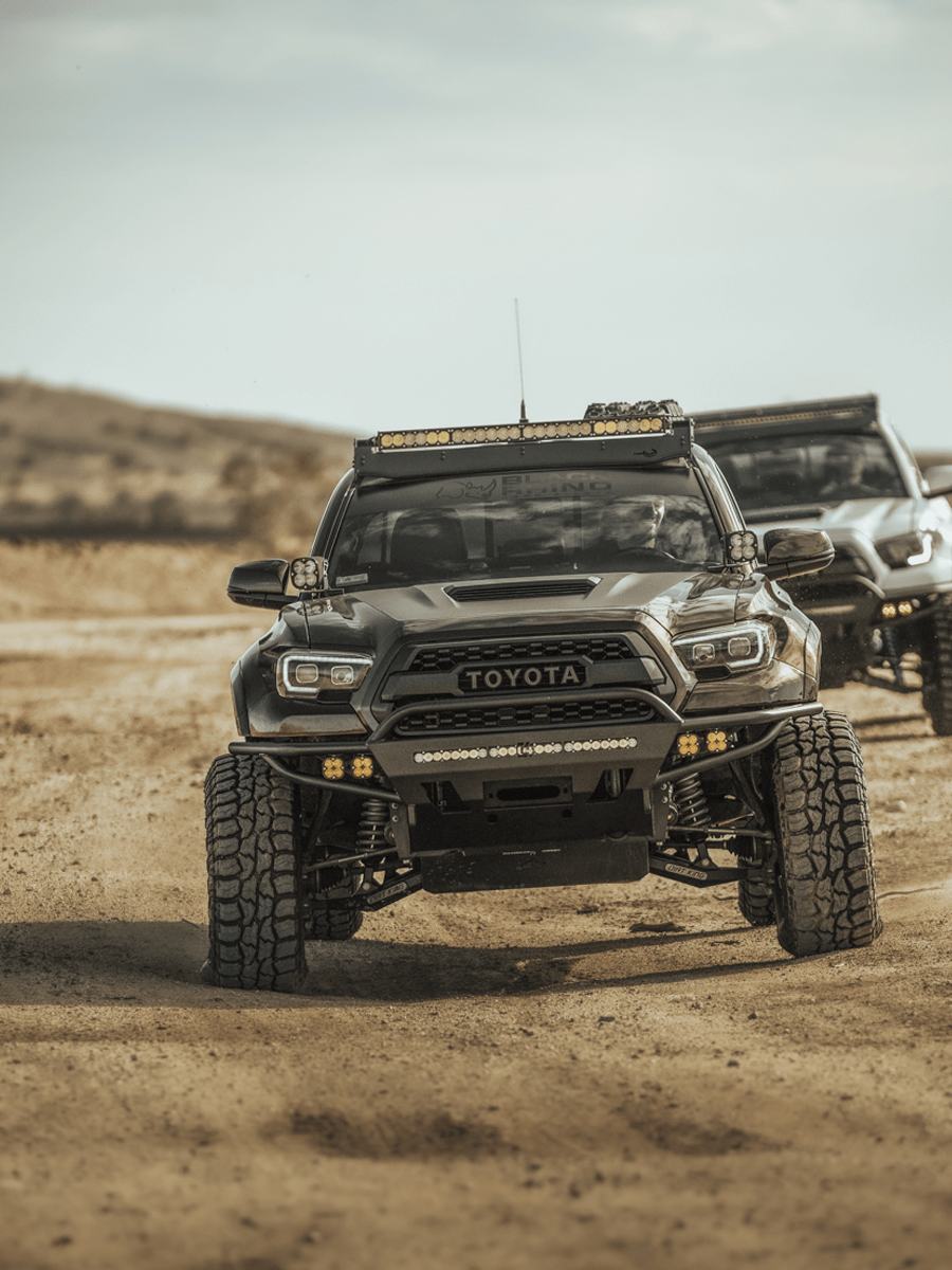 900x1200 Tacoma