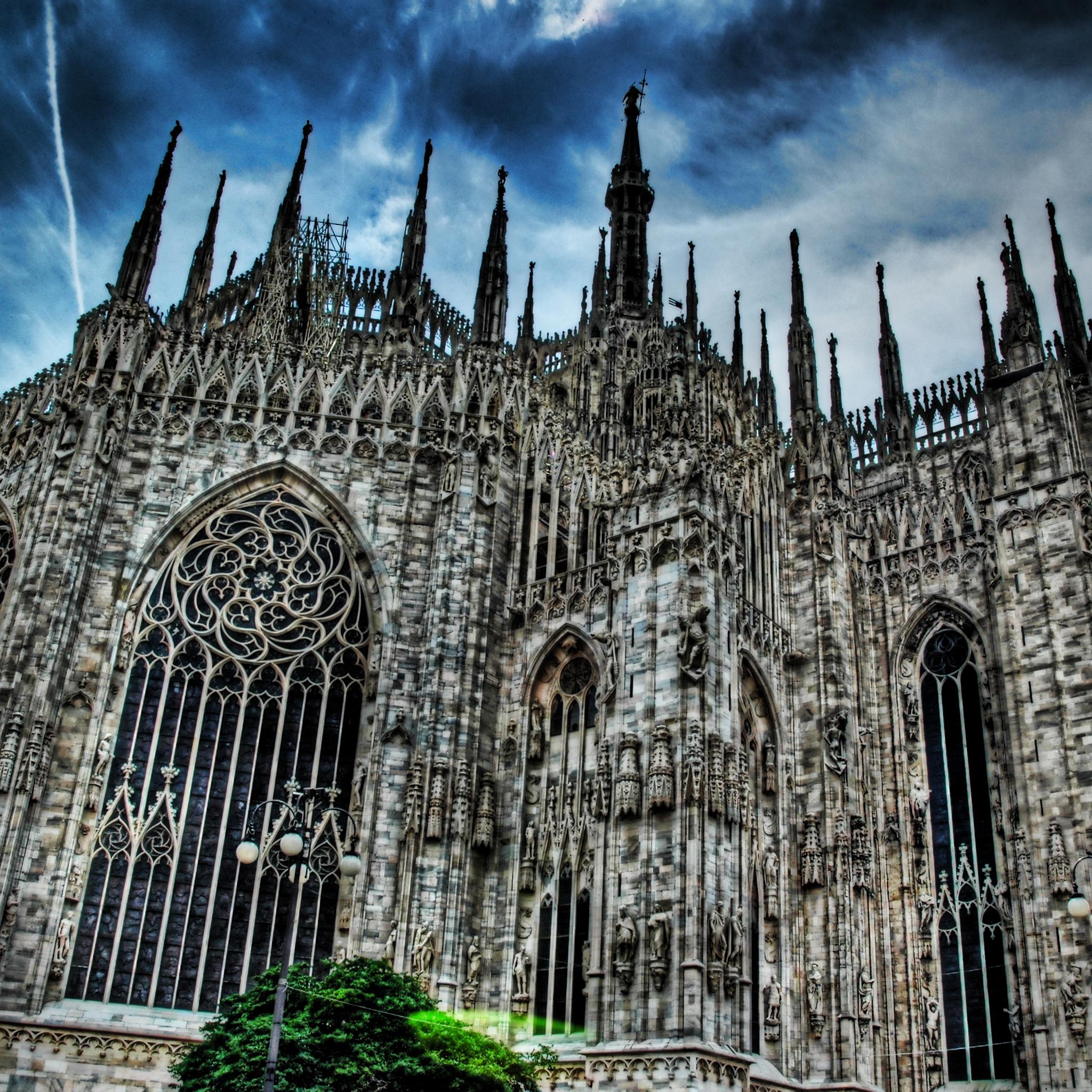2048x2048 Milan Cathedral Gothic Church Retina Wallpaper for iPhone Pro Max, X, 6
