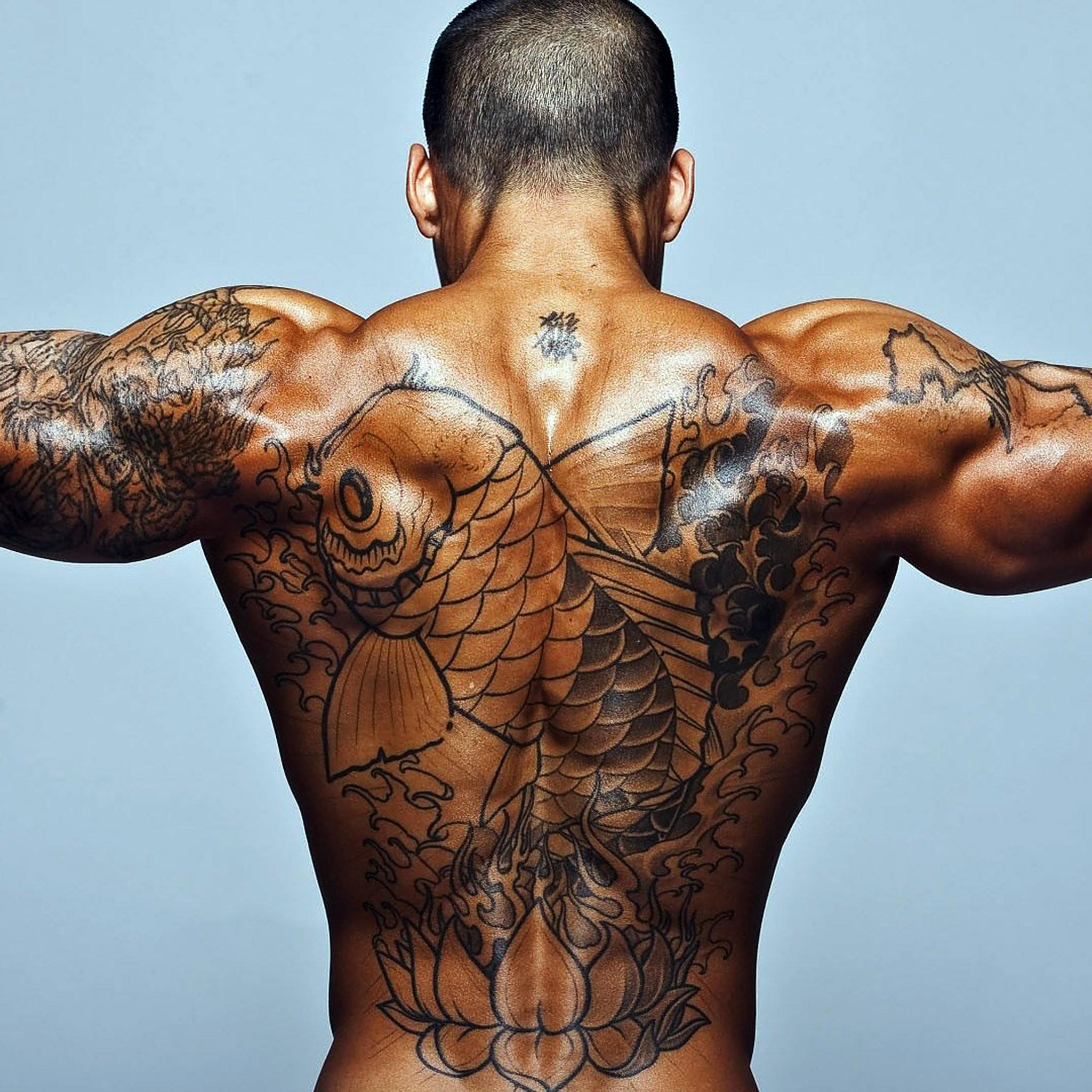 2048x2048 Wallpaper Of Body Builder