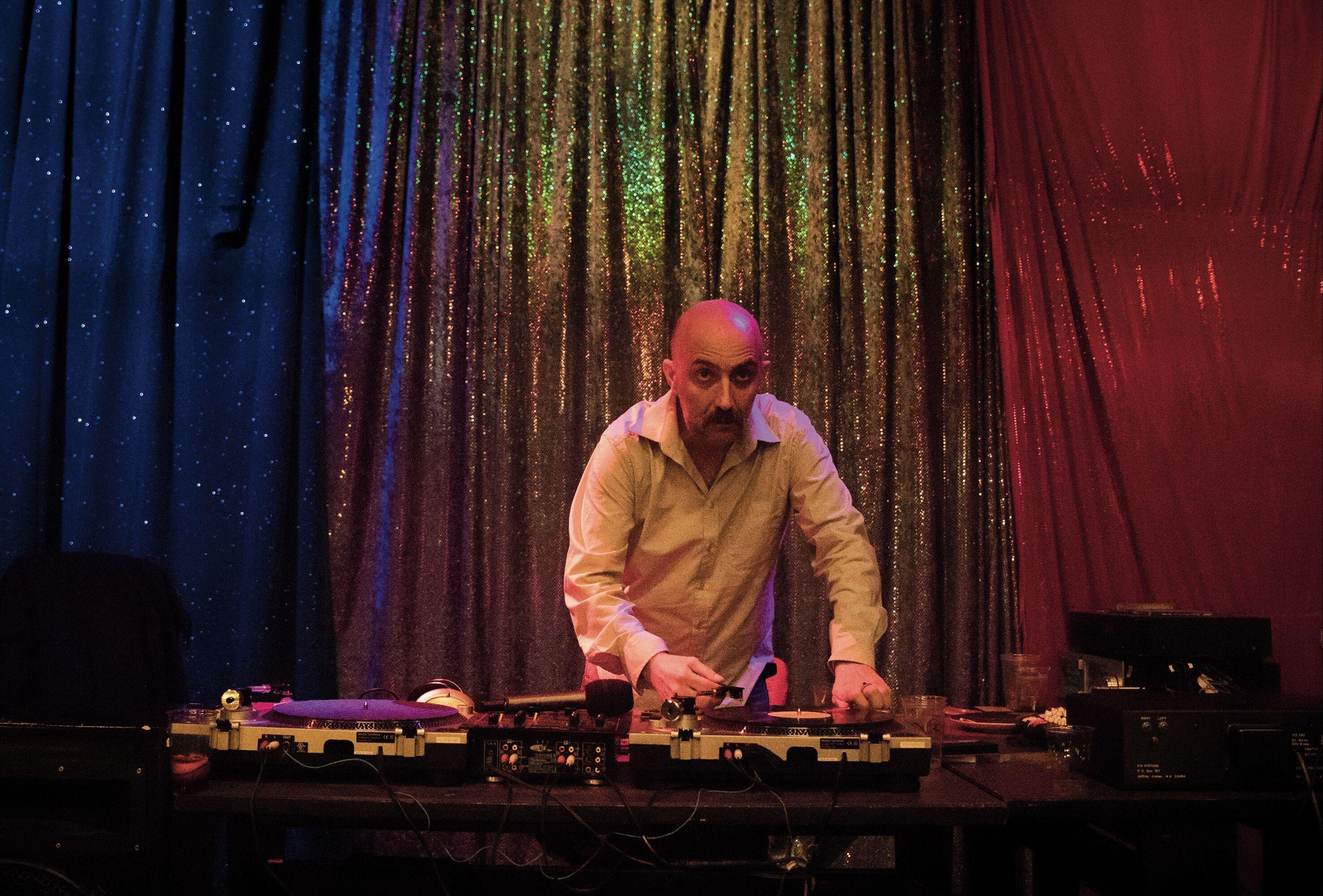 2953x2000 Gaspar Noé on Getting Inspired By Drugs and Appreciating Netflix