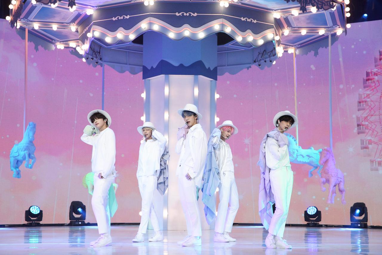 1280x853 Minisode 1: Blue Hour, ' TXT's Short Tale Told In The Era Of COVID 19