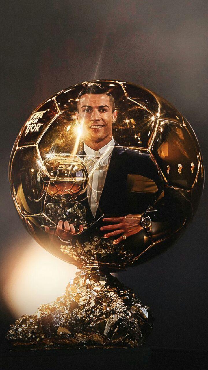 720x1280 Ronaldo Ballon D'Or Wallpaper