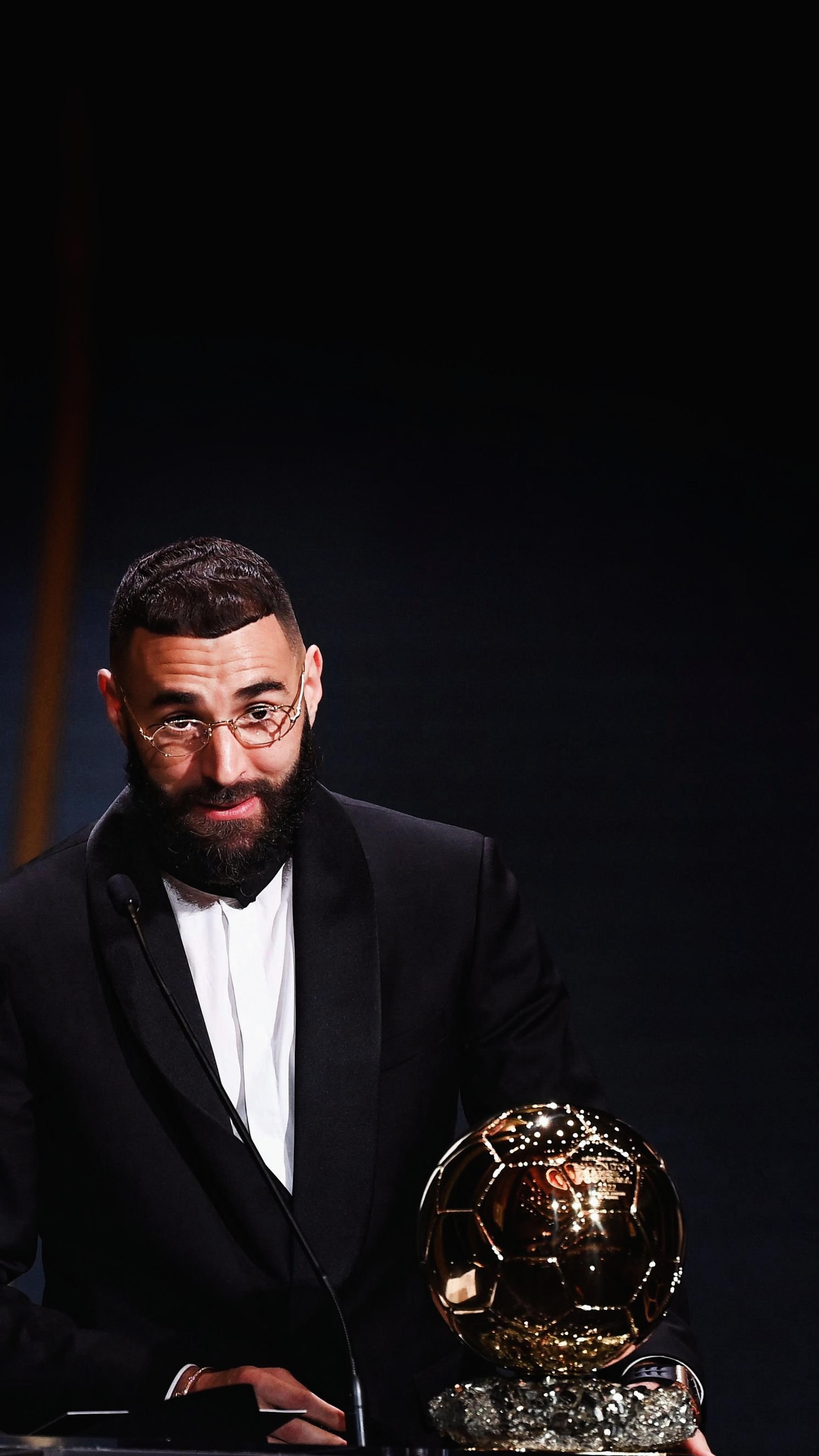 2267x4031 HD Wallpaper of Karim Benzema X Ballon d'Or & Thibaut Courtois X Yashin Trophy