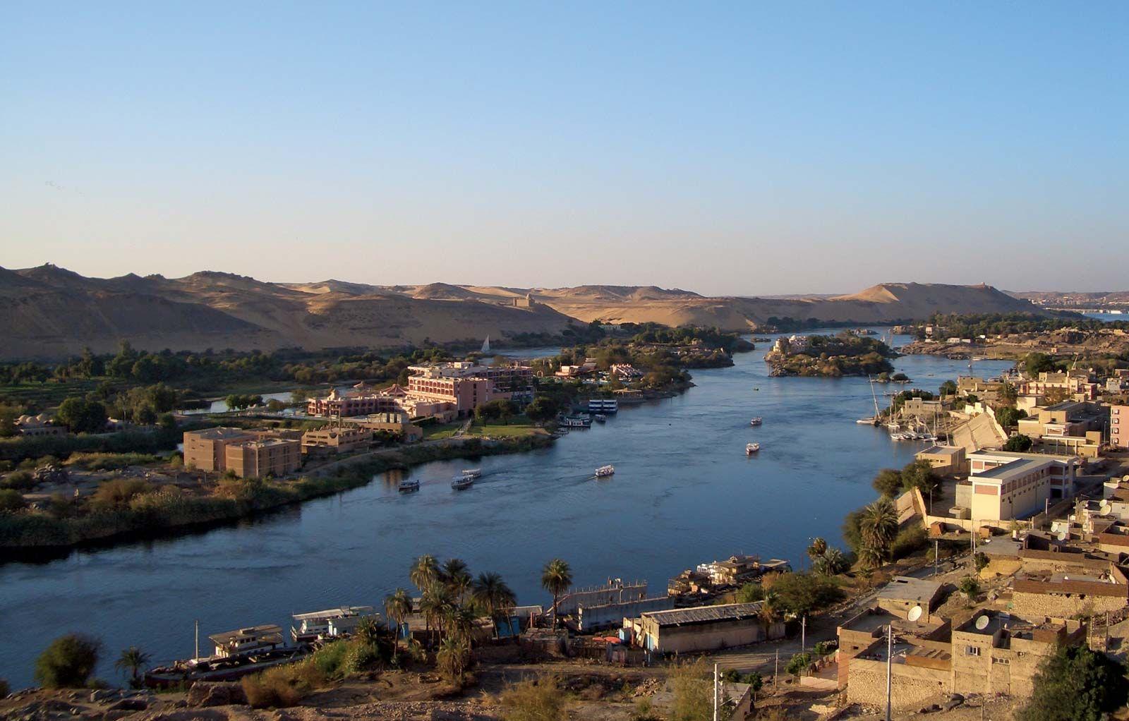 Aswan Wallpapers - Top Free Aswan Backgrounds - WallpaperAccess