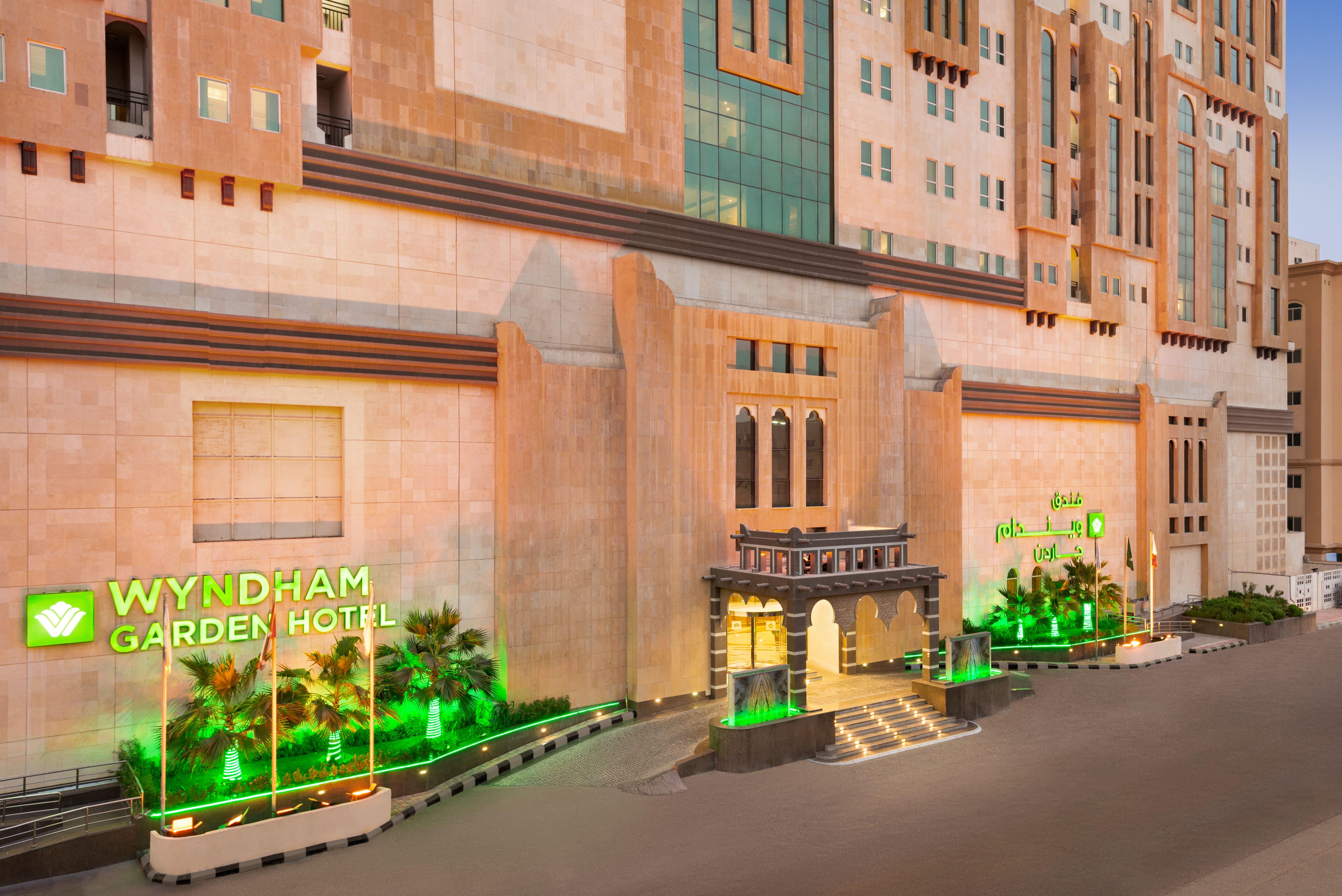 5000x3338 Wyndham Garden Dammam. Dammam, SA Hotels