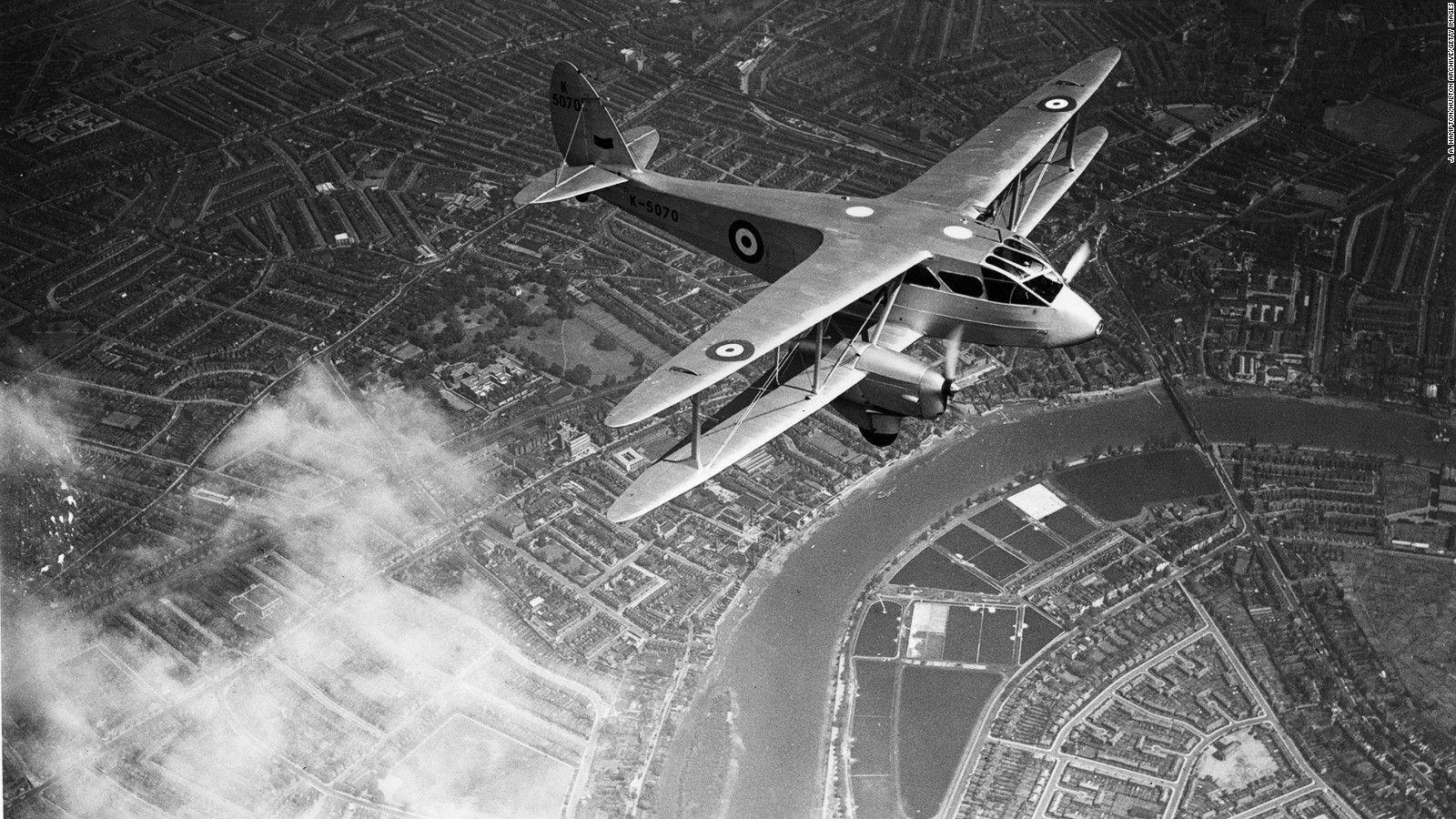 1600x900 vintage planes you can still fly in