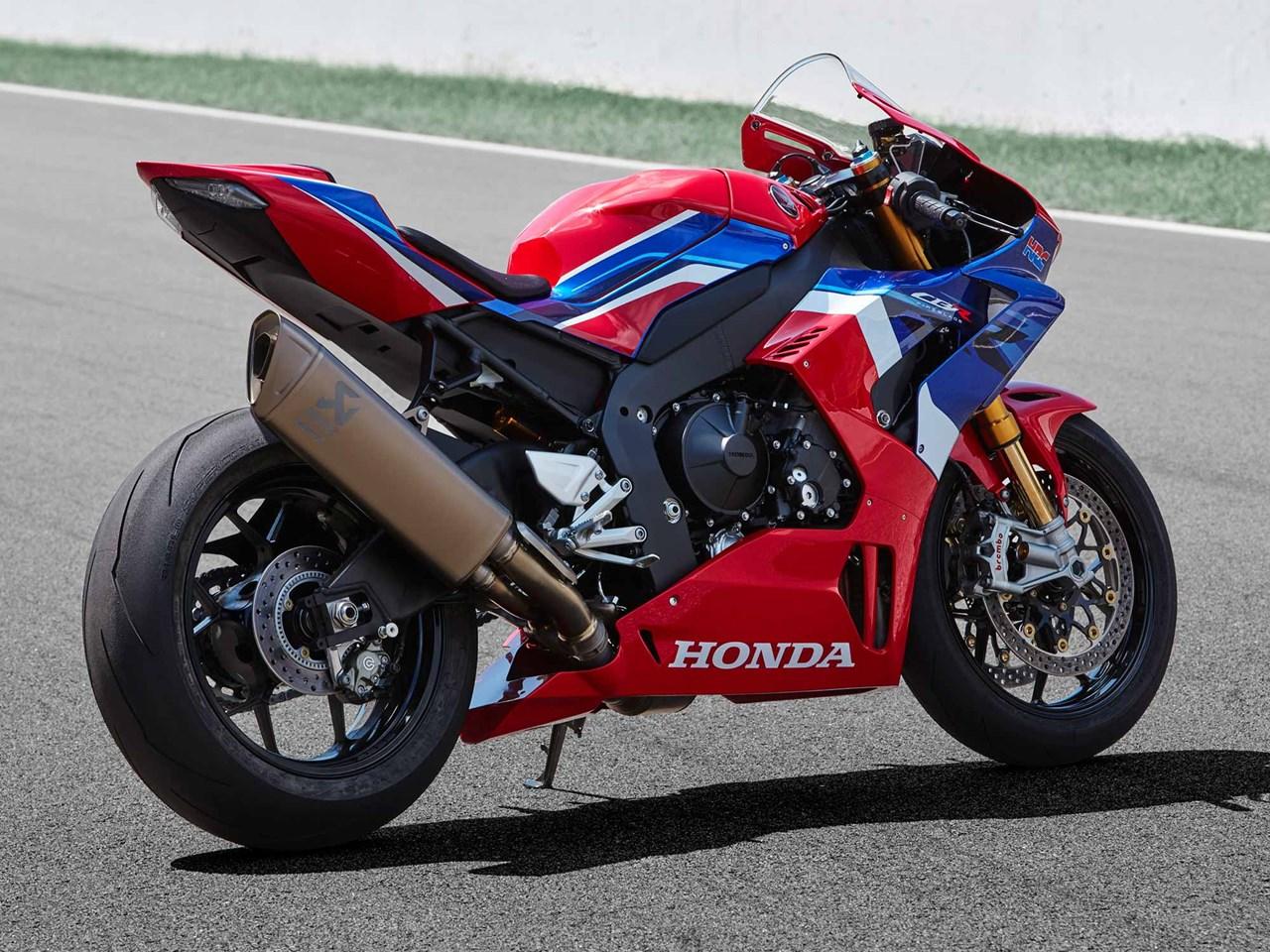 1280x960 HONDA CBR1000RR R FIREBLADE SP (2020) Review