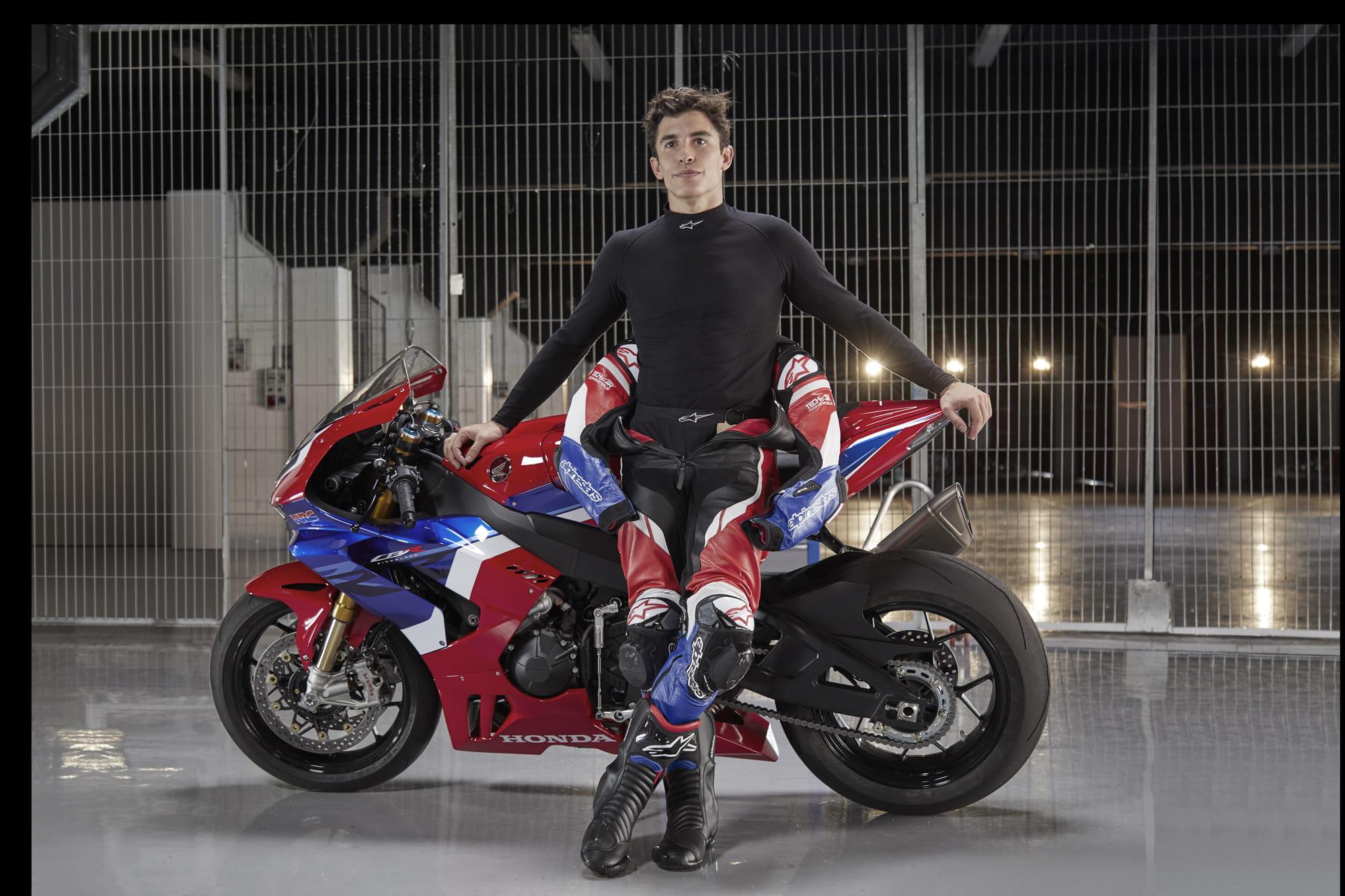 2000x1333 HONDA CBR1000RR R SP FIREBLADE