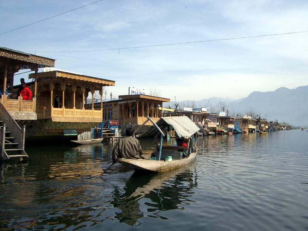 1024x768 Free download is under the lake wallpaper category of free HD wallpaper kashmir [1024x768] for your Desktop, Mobile & Tablet. Explore Kashmir HD Wallpaper. Kashmir Wallpaper, Snow Wallpaper Hd