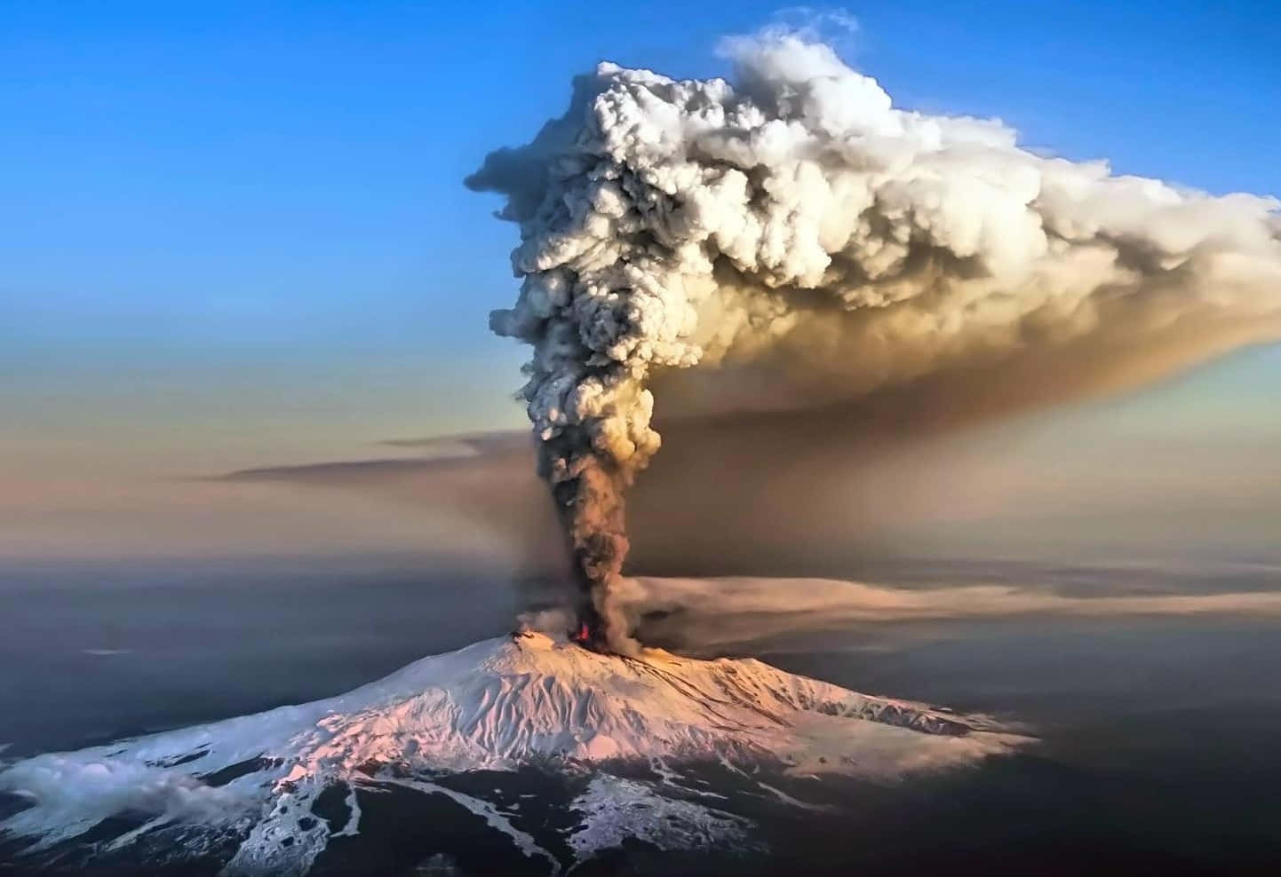 1442x988 Mount Etna Wallpaper