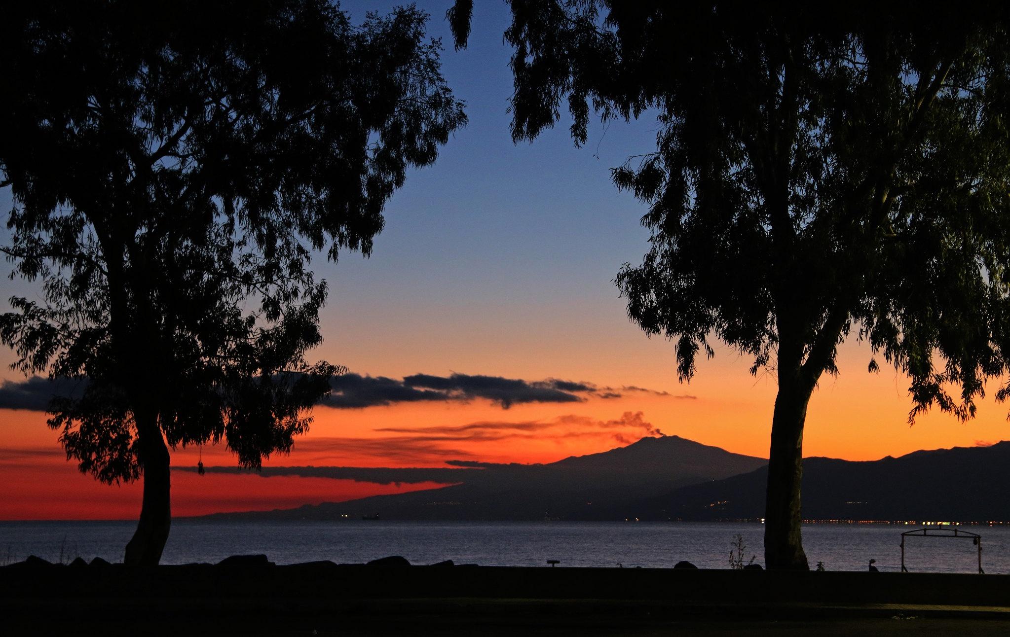 Aetna Wallpapers - Top Free Aetna Backgrounds - WallpaperAccess