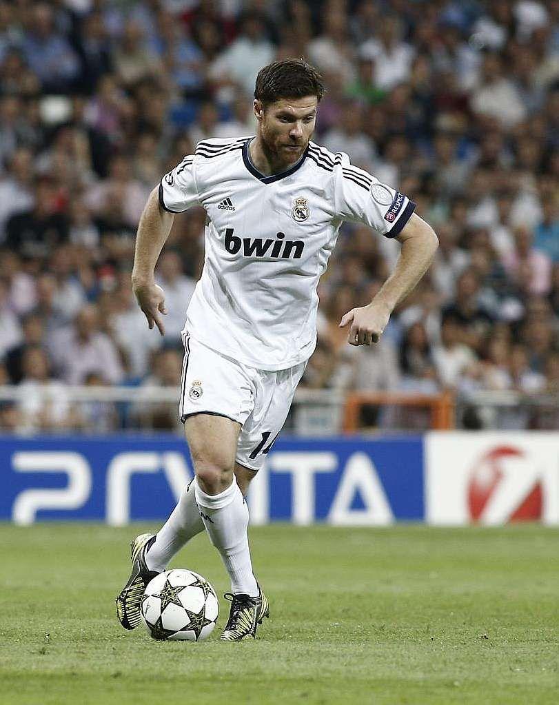 811x1023 Xabi Alonso, Real Madrid