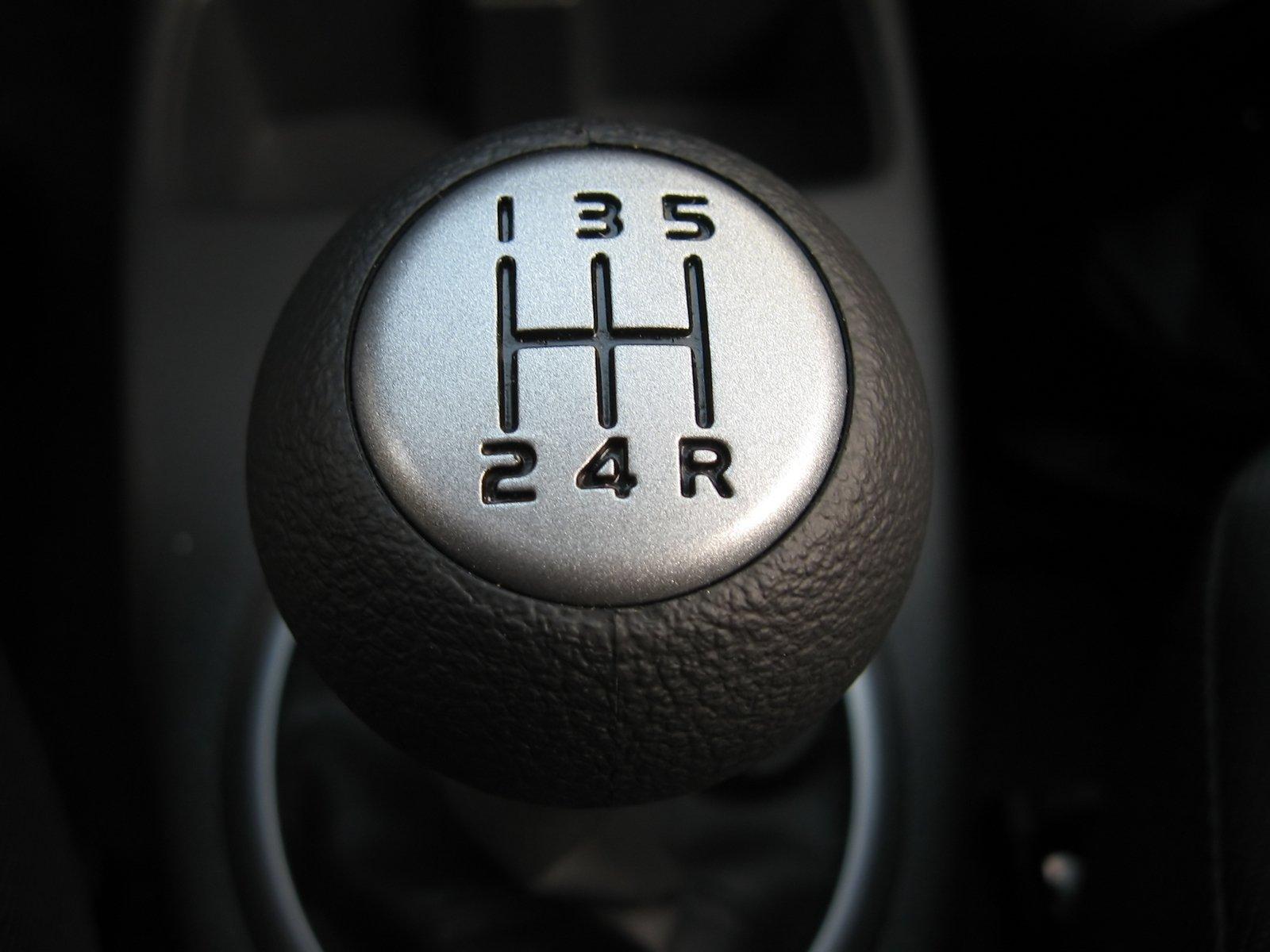 1600x1200 Gearbox Free Photo Download