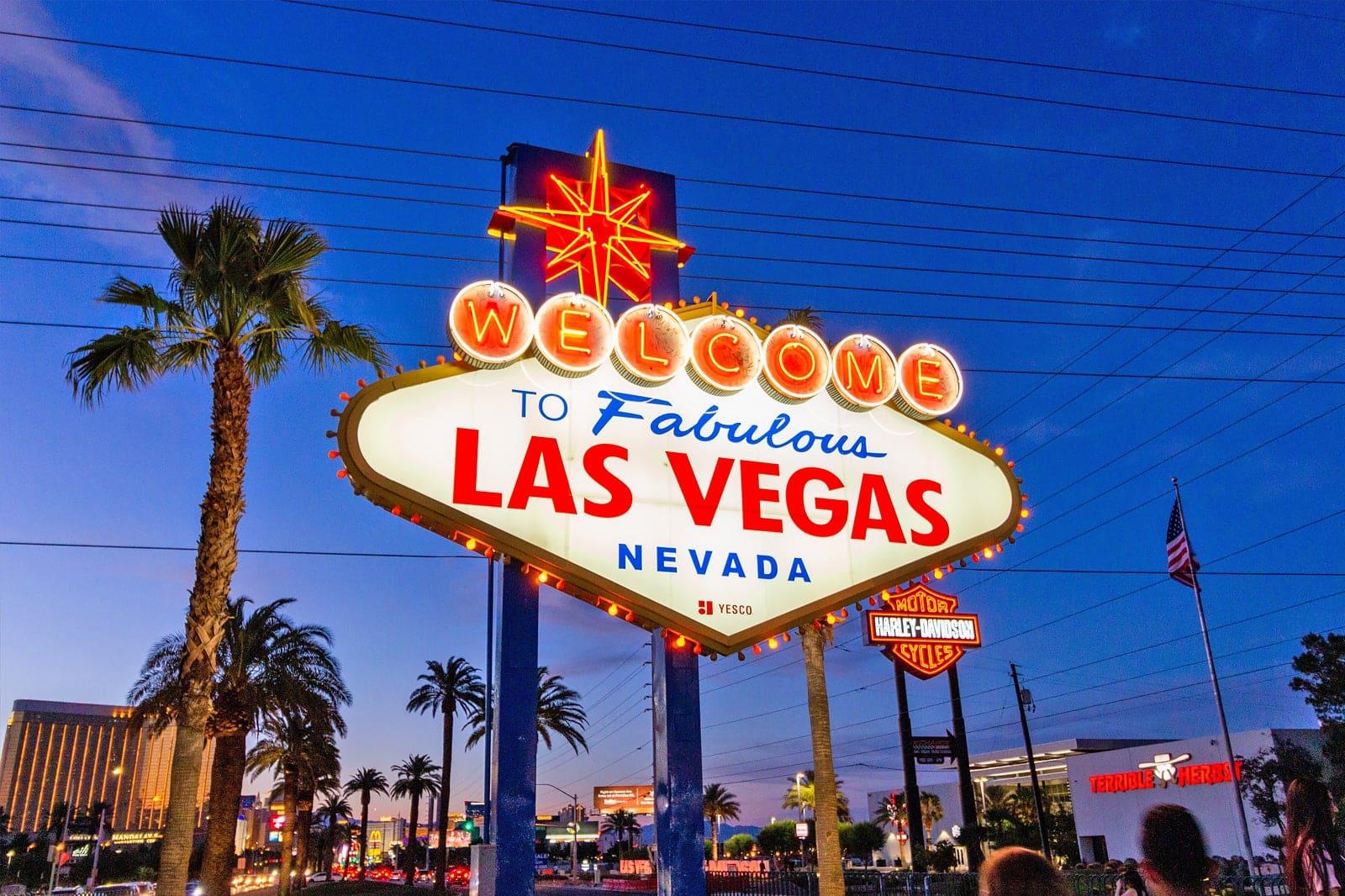 1600x1066 Welcome to Fabulous Las Vegas' Sign Home a Memory With a Photo at this Iconic Landmark