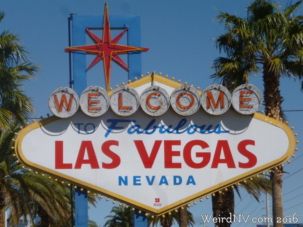 1024x768 Welcome to Las Vegas Sign