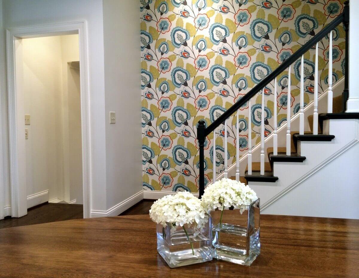 1200x929 Wallpaper a Small Space for Maximum Impact