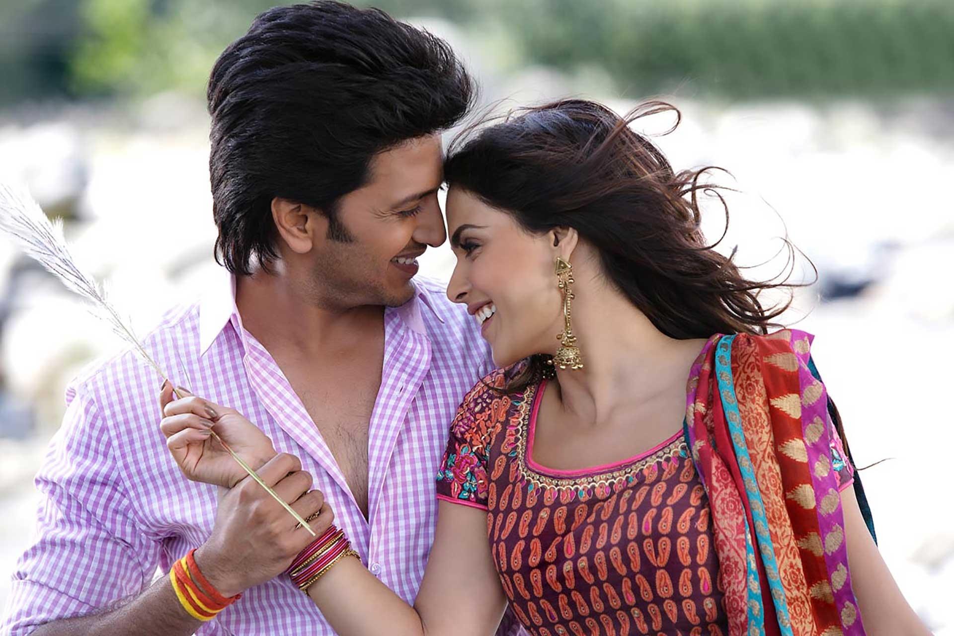 1920x1280 Riteish deshmukh Wallpaper Download